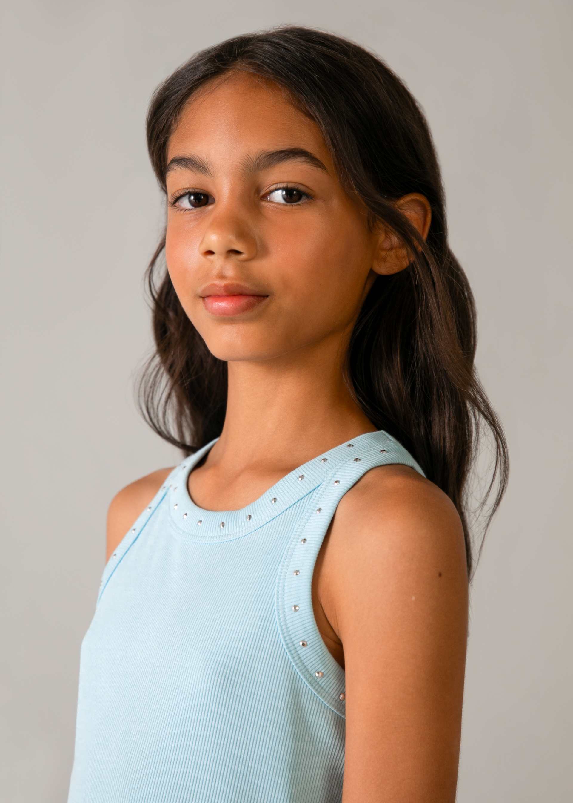 Ribbed t-shirt girl with studs