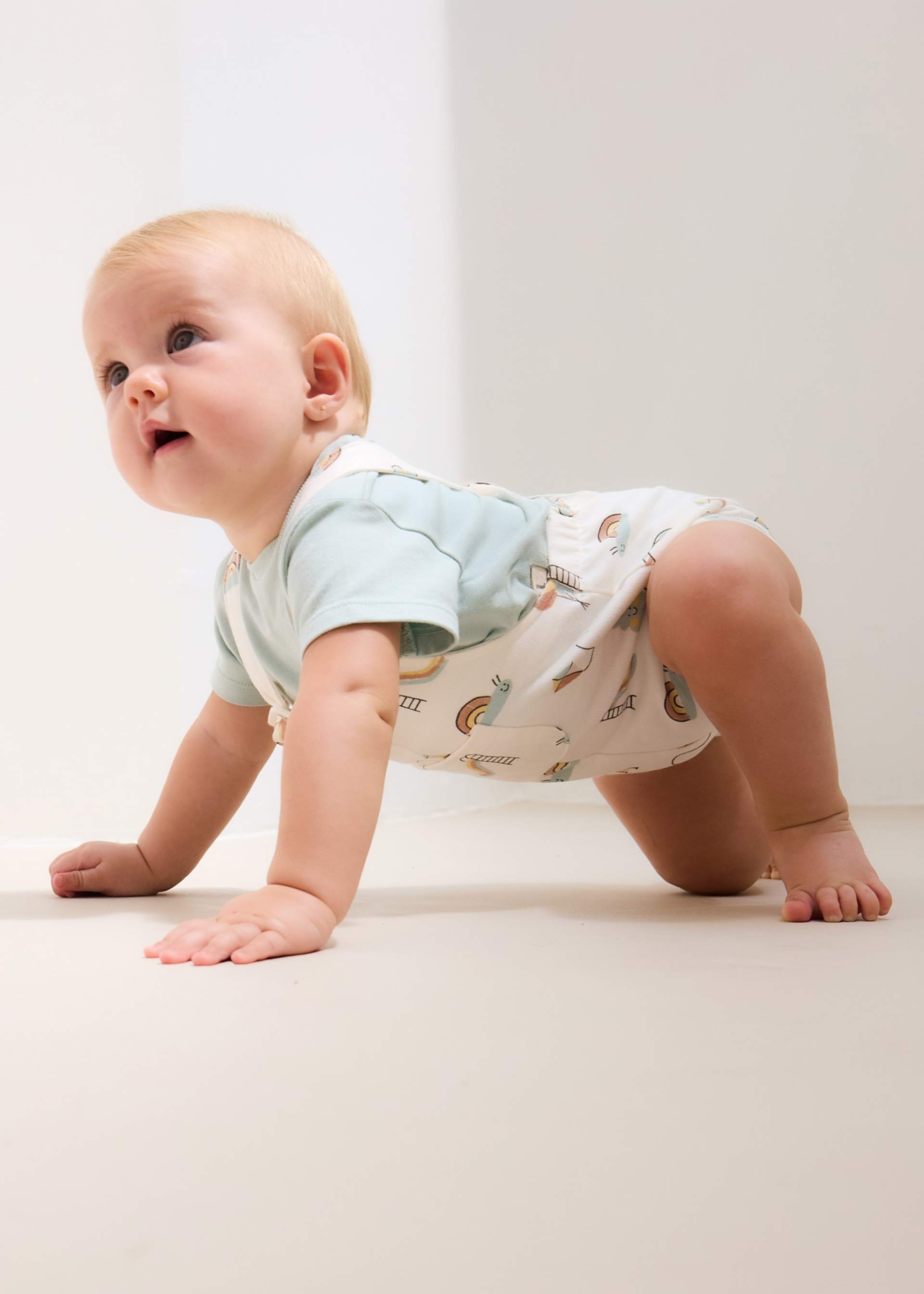 Kurze Latzhose Neugeborene