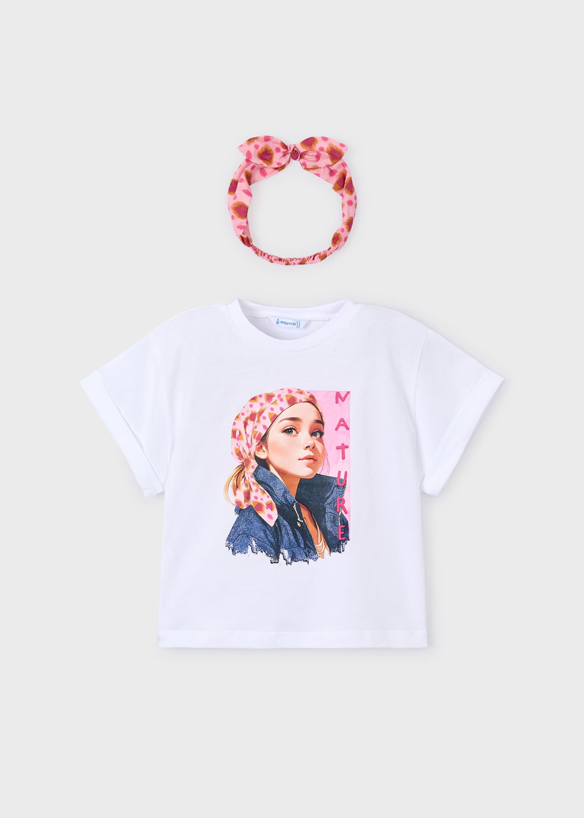 Playera con scrunchie estampada niña