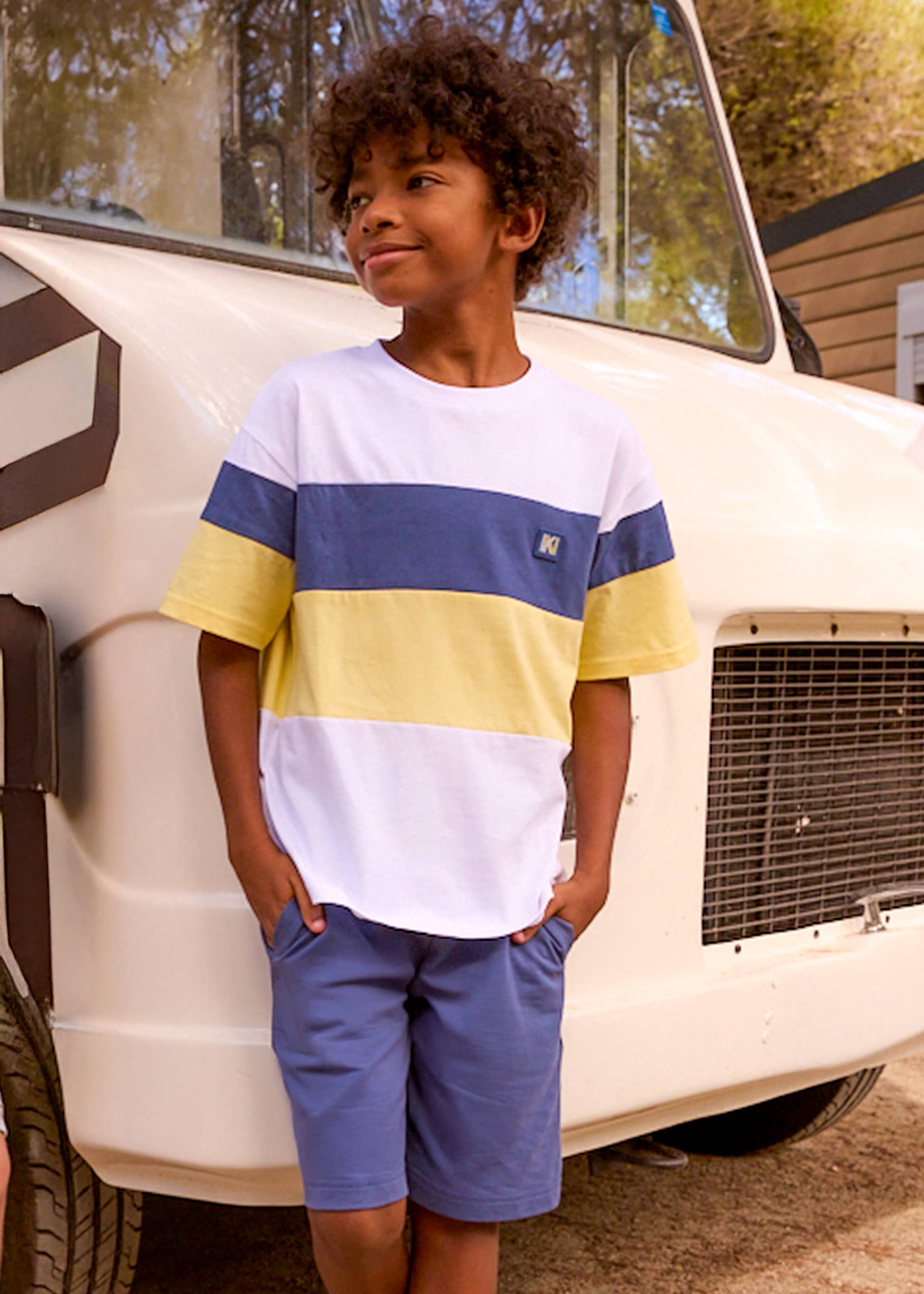 Conjunto bermuda y camiseta bloques chico