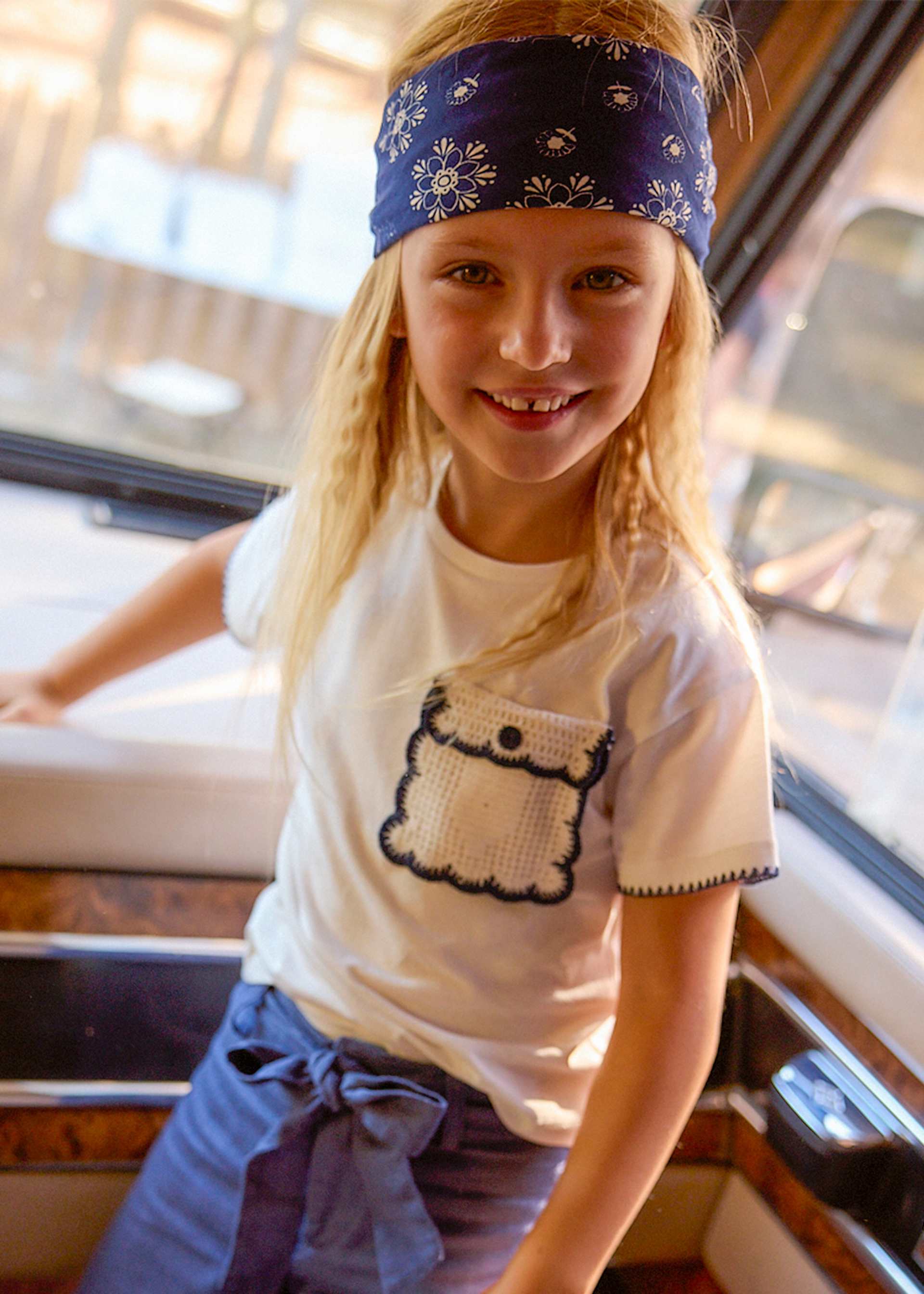 Playera aplique niña