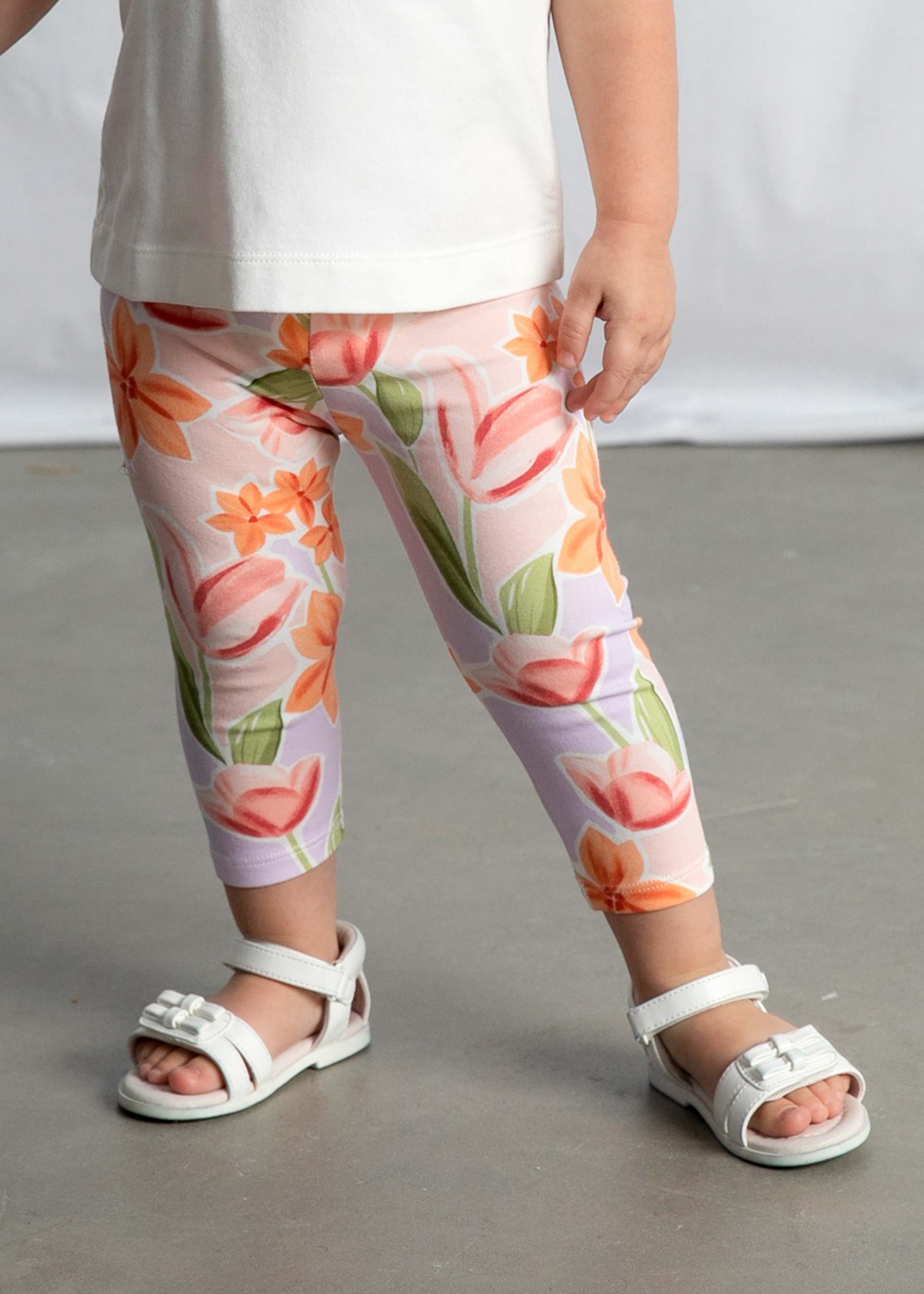 Conjunto legging y camiseta flor bebé