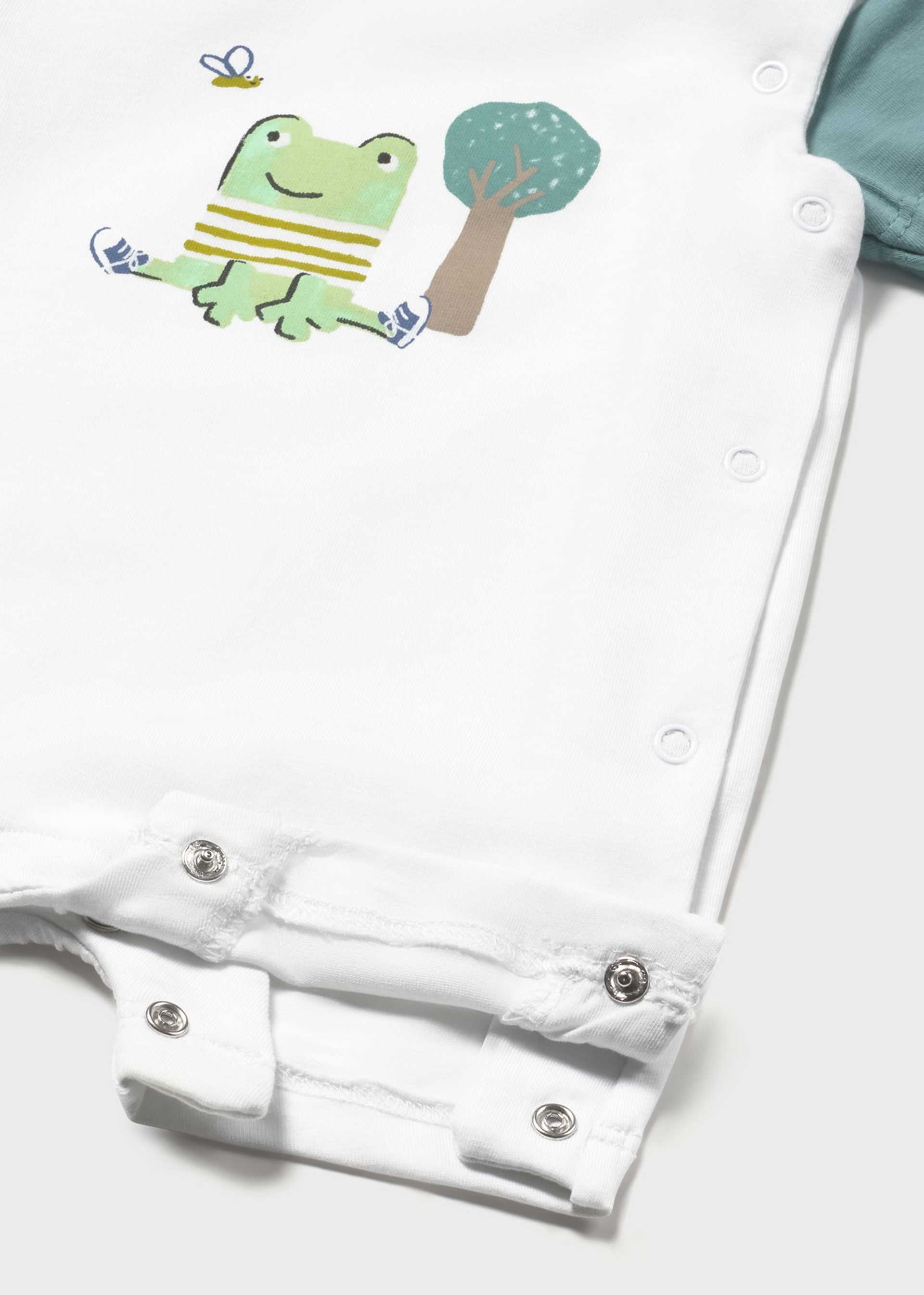 Lot 3 pyjamas courts crocodile nouveau-né