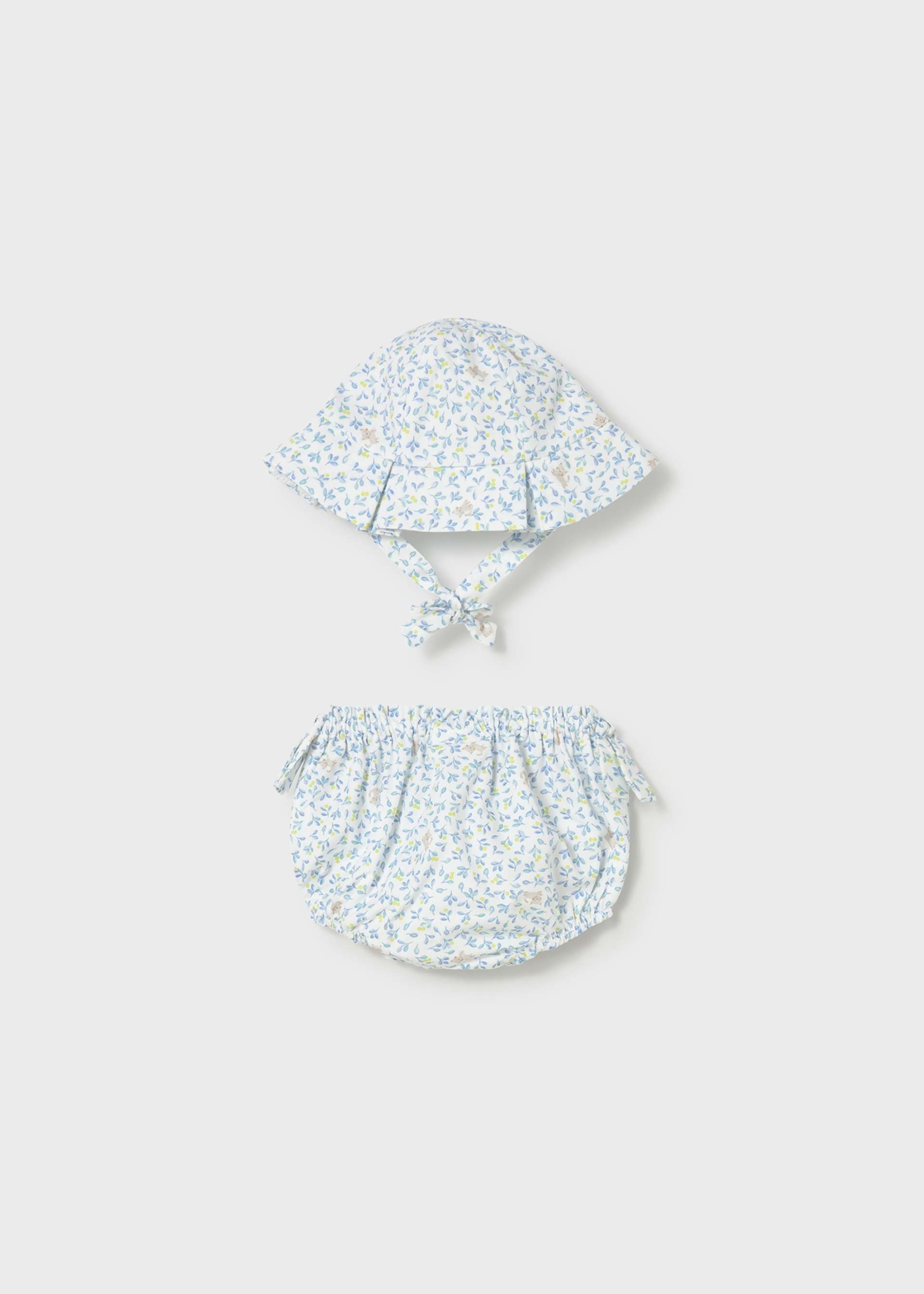 Cappello e mutandine stampate neonata