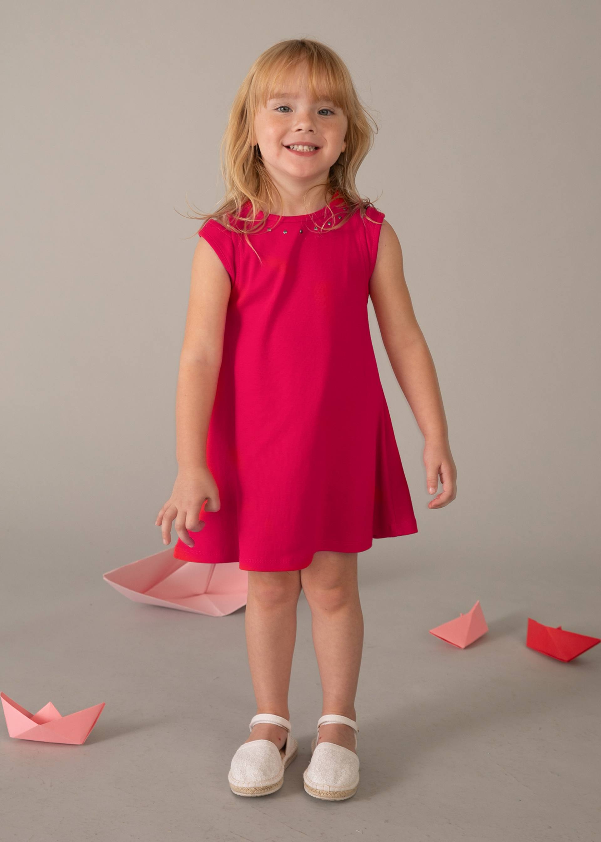 Vestido aberturas menina