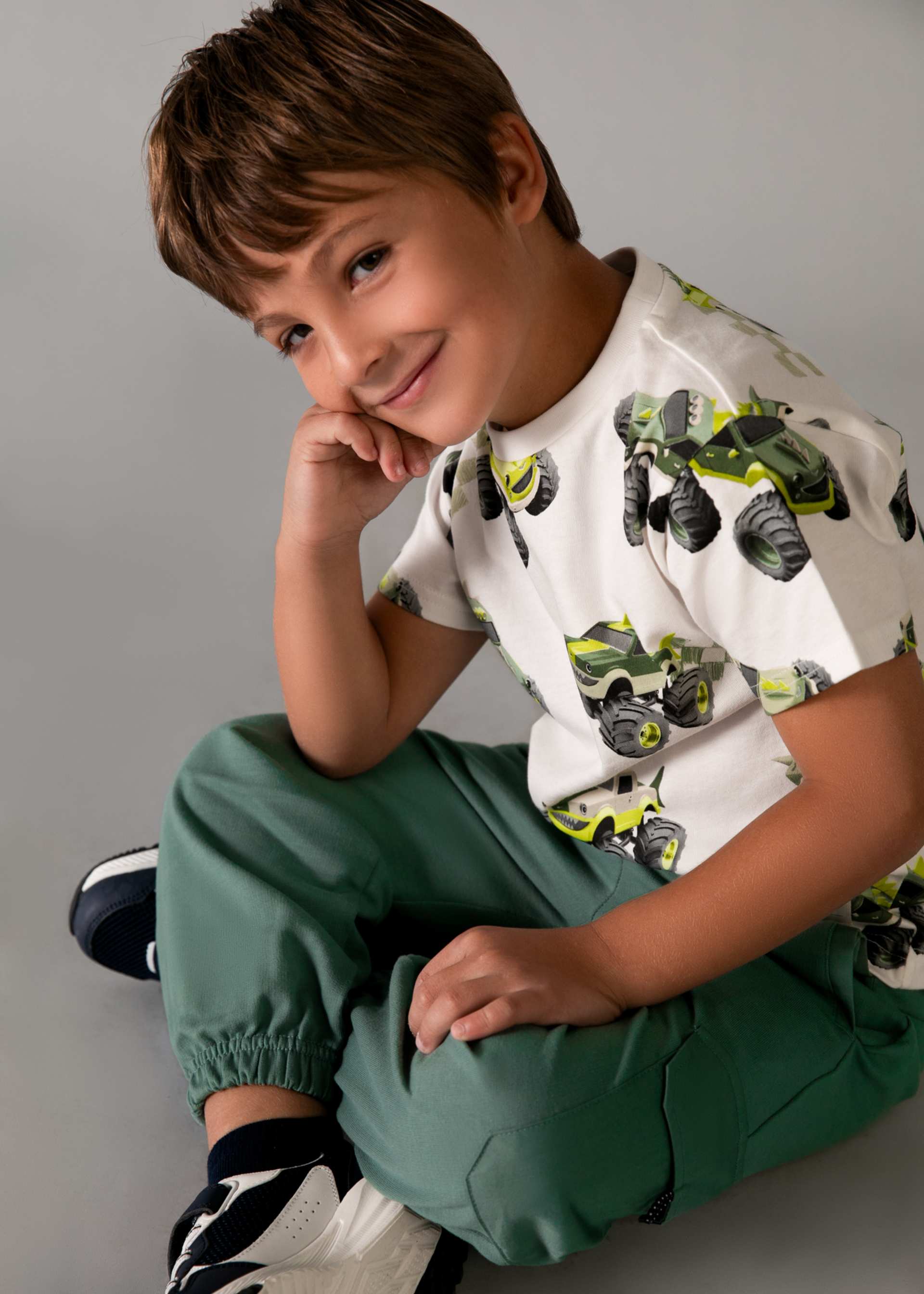 Pantaloni baiat