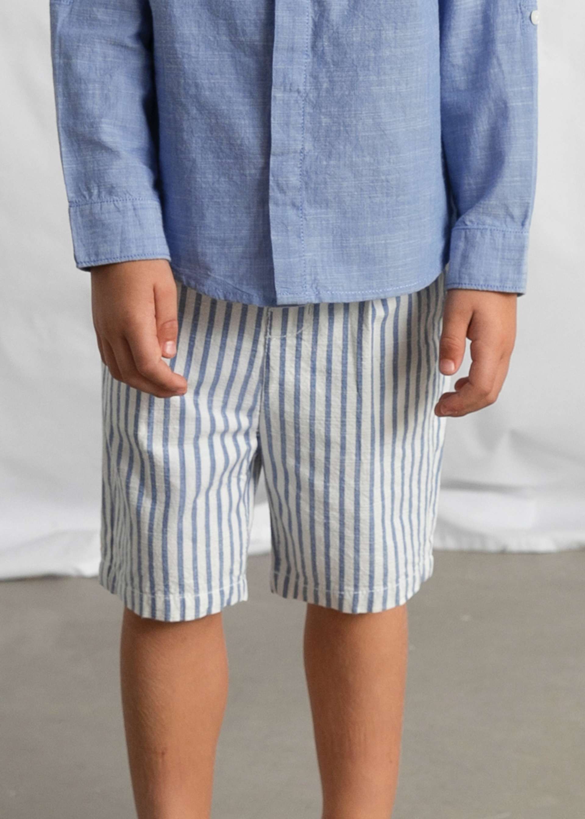 Conjunto bermudas e camisa com linho manga comprida menino