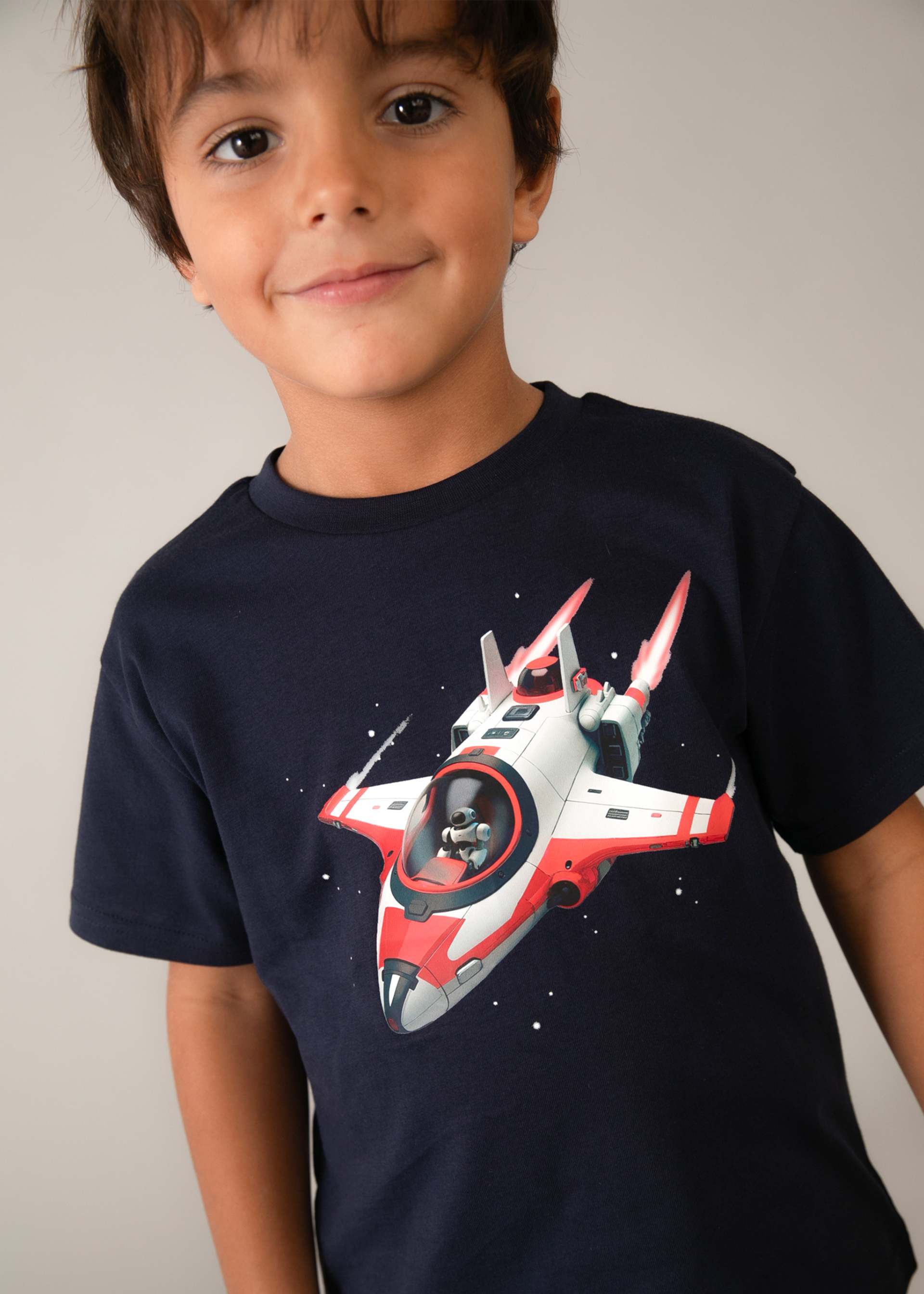 Playera nave espacial niño