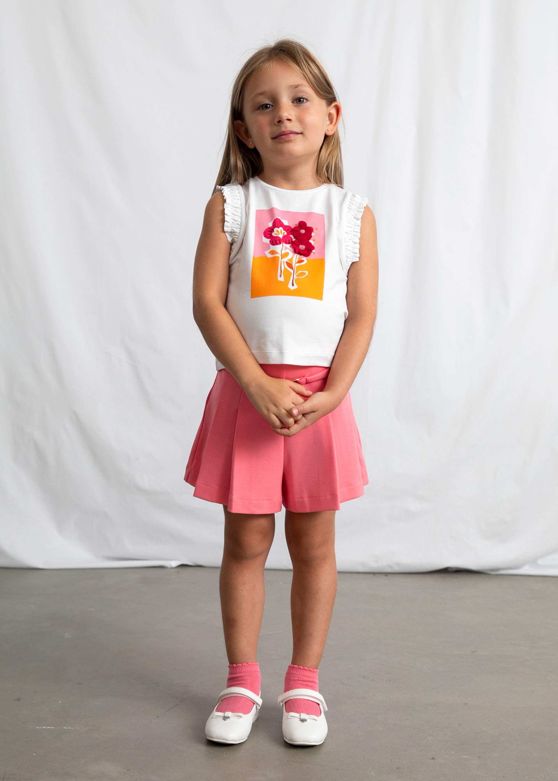 Camiseta flores niña