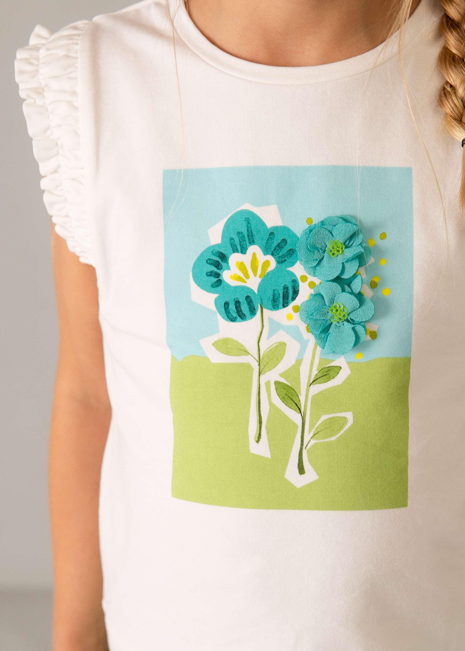 Playera flores niña
