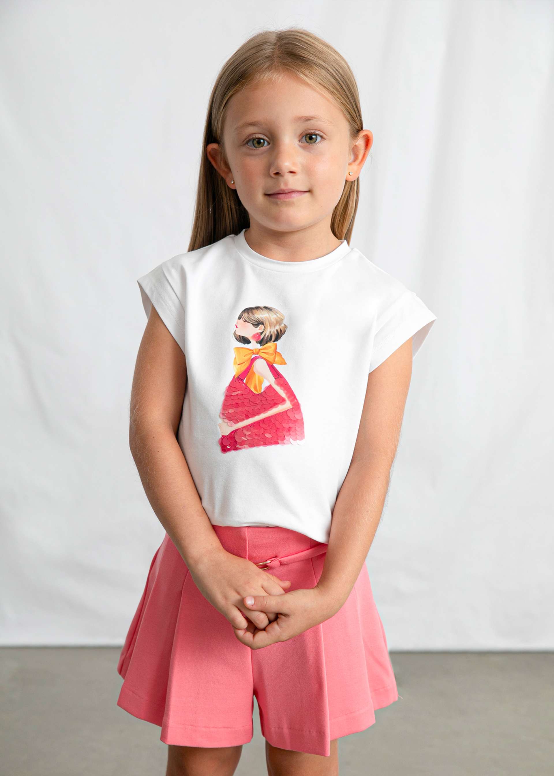Camiseta estampado muñeca niña