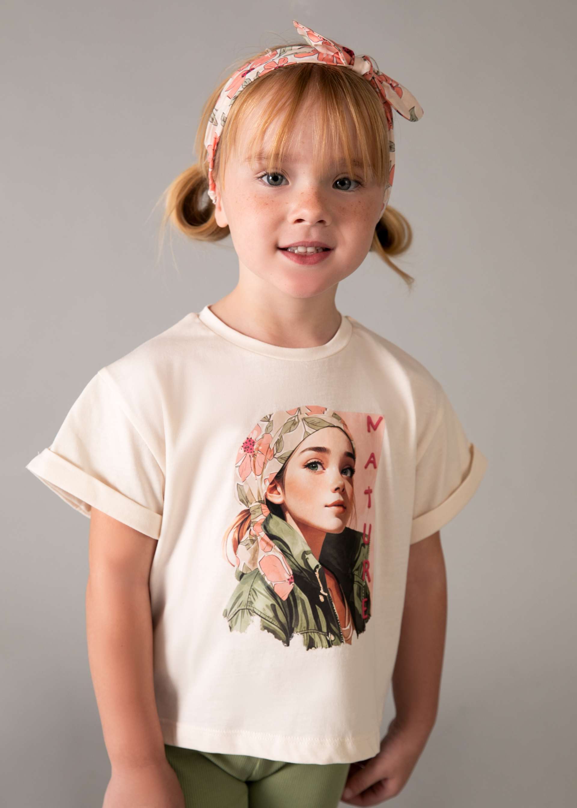 Girls' printed T-shirt with scrunchie