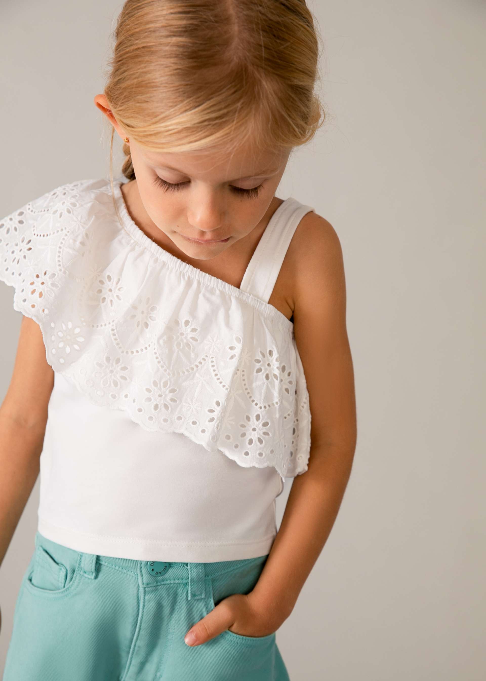 Girl Ruffled T-shirt