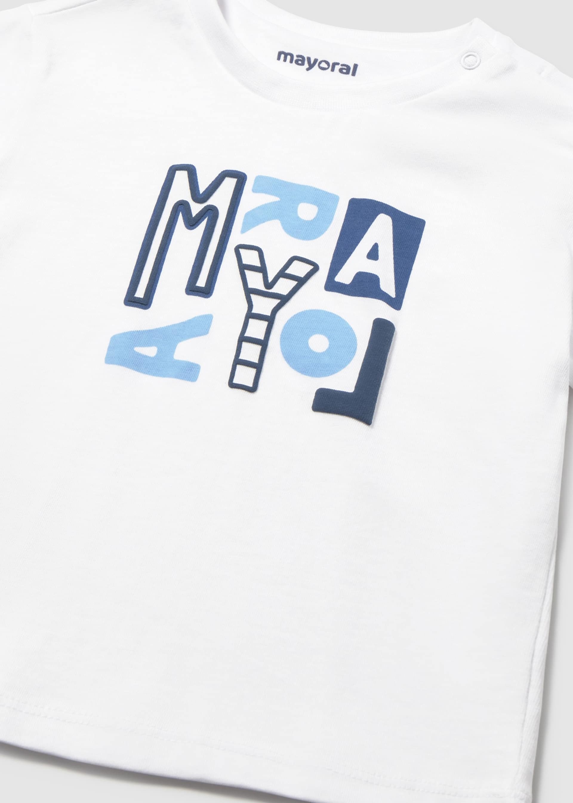 T-shirt básica letras bebé