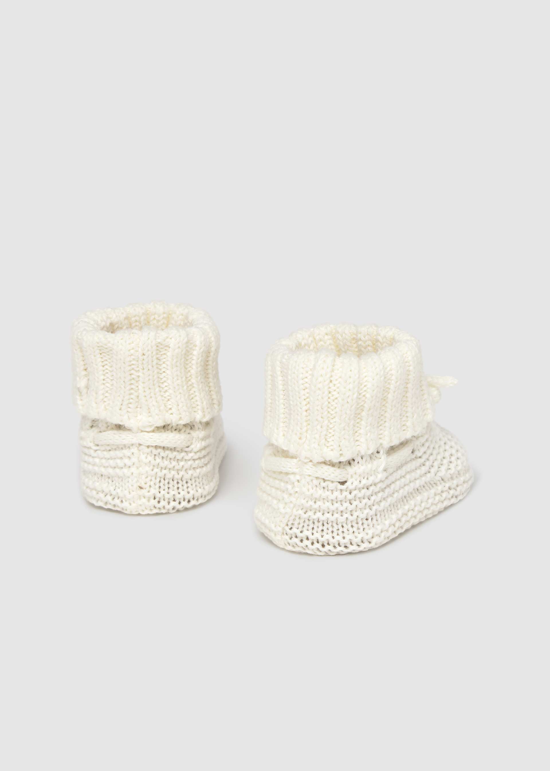 Newborn knitted booties
