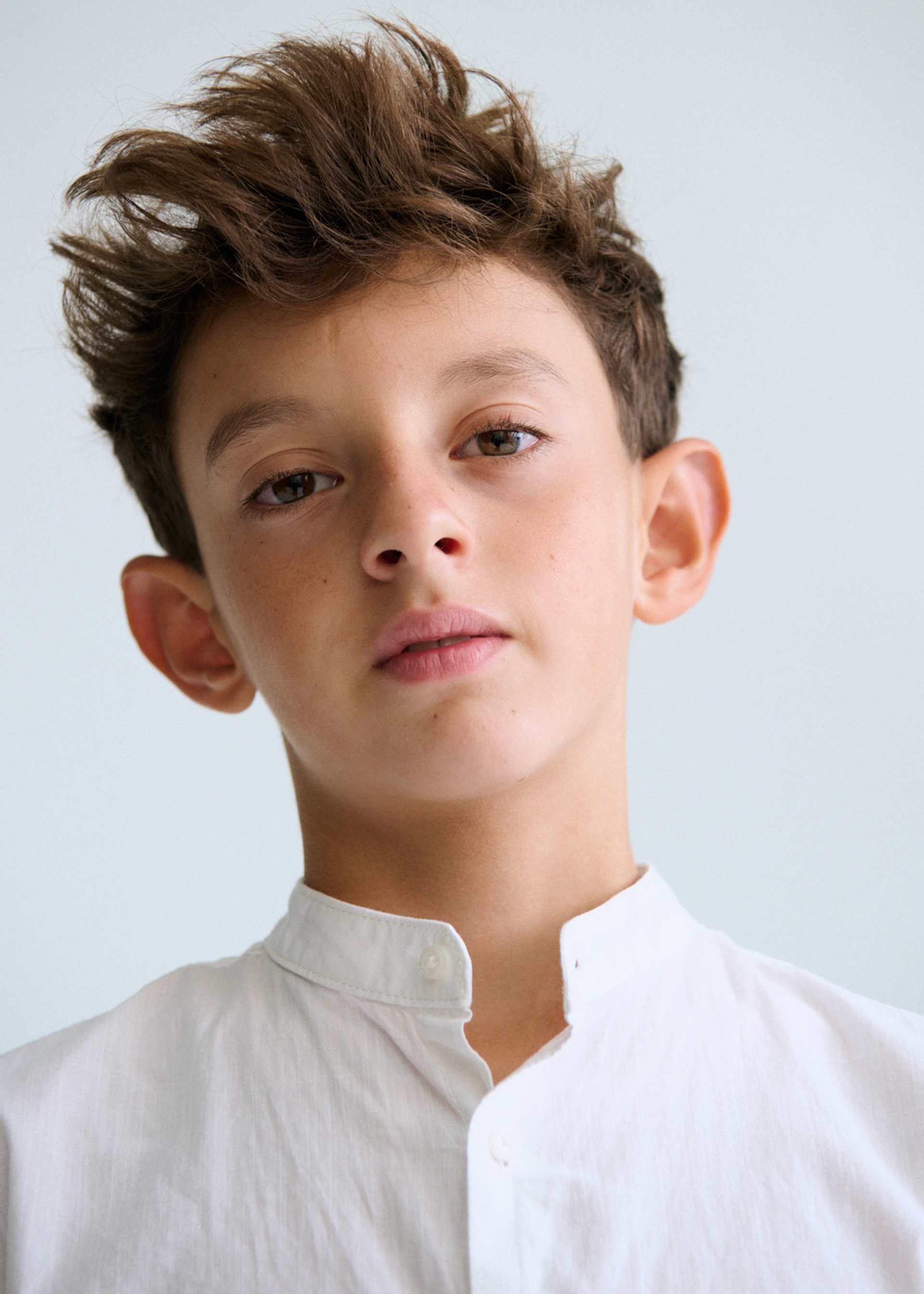 Boy's short-sleeved shirt with mandarin collar