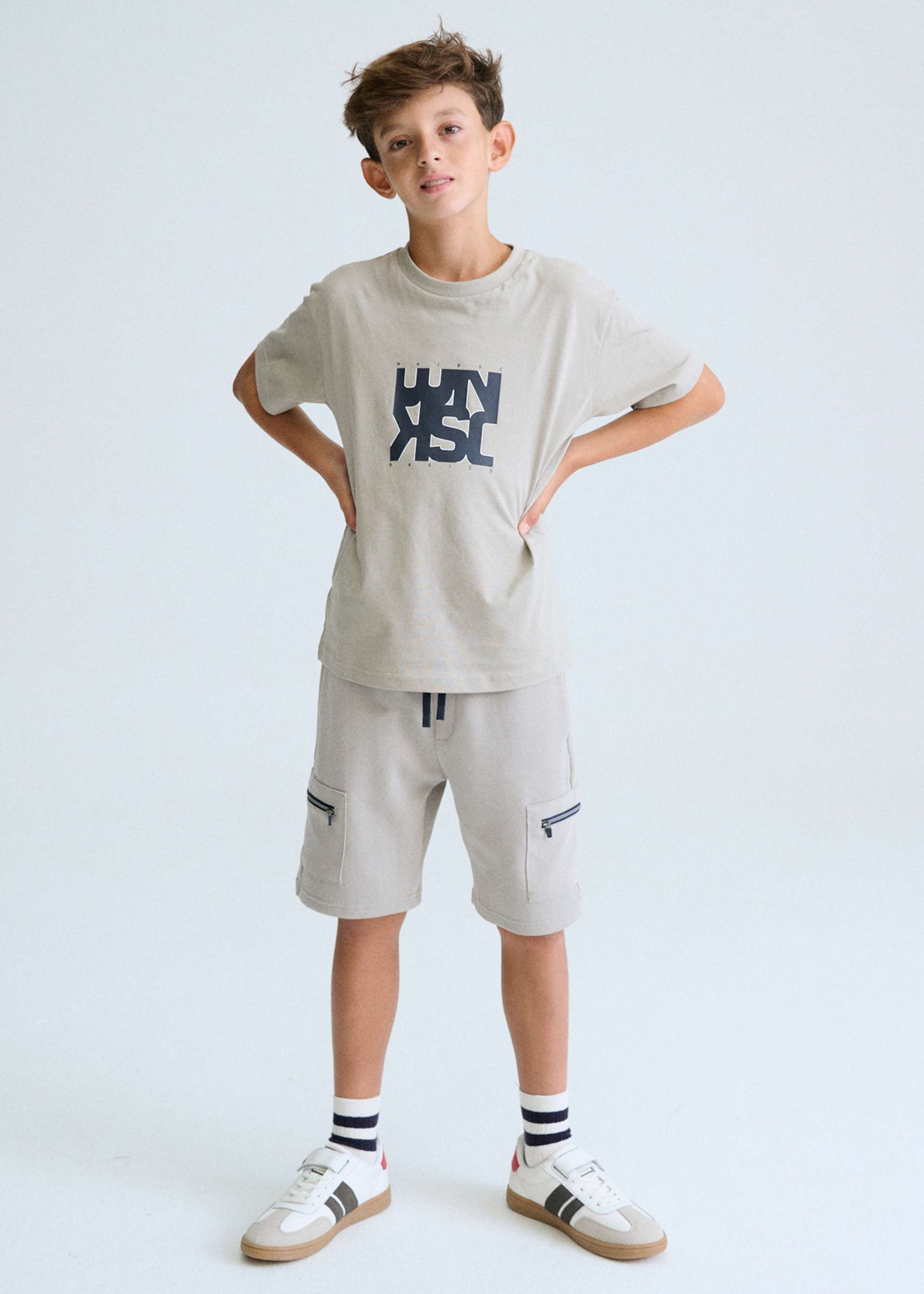 Letters t-shirt boy