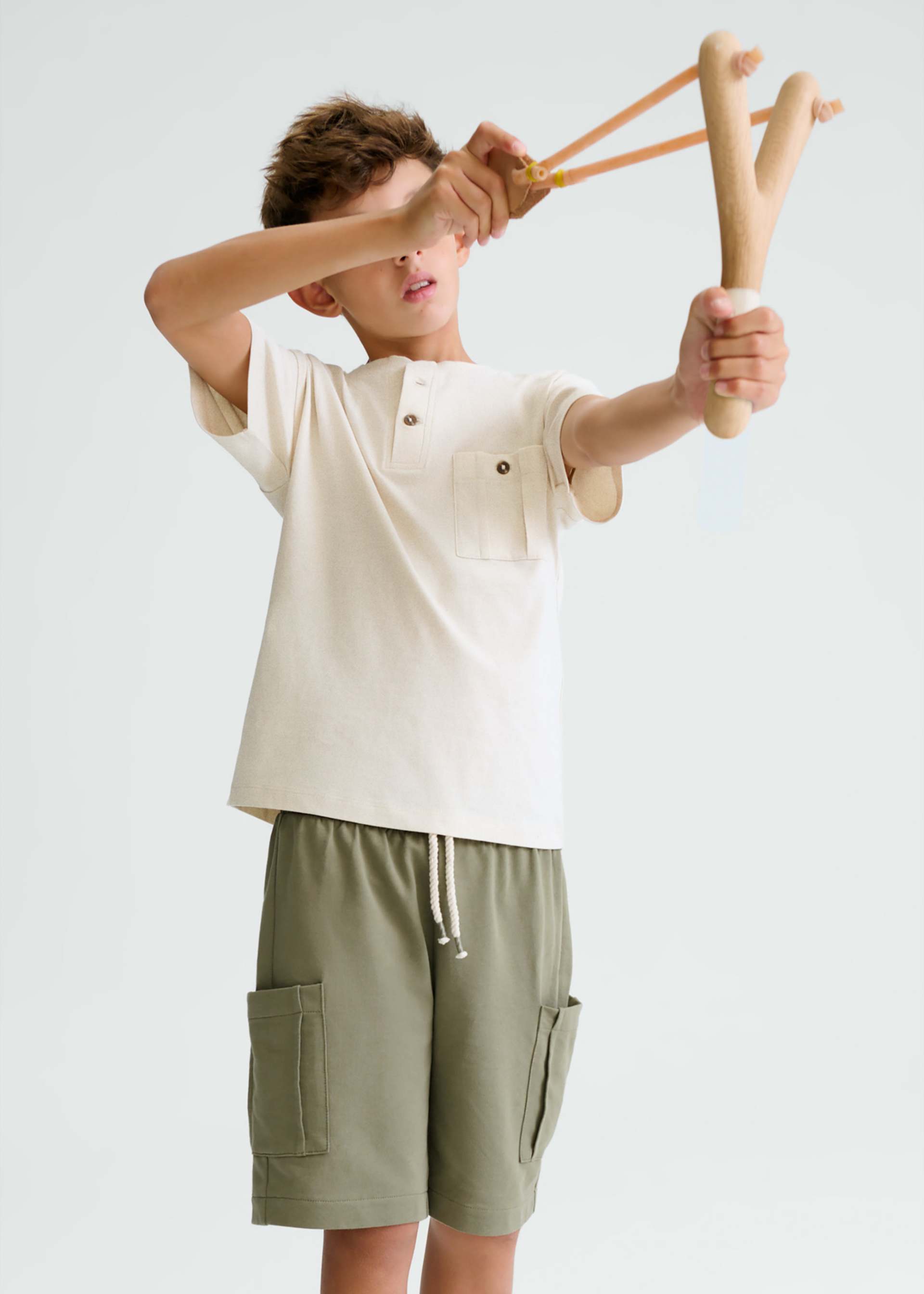 Bermuda shorts and knitted T-shirt set for boys