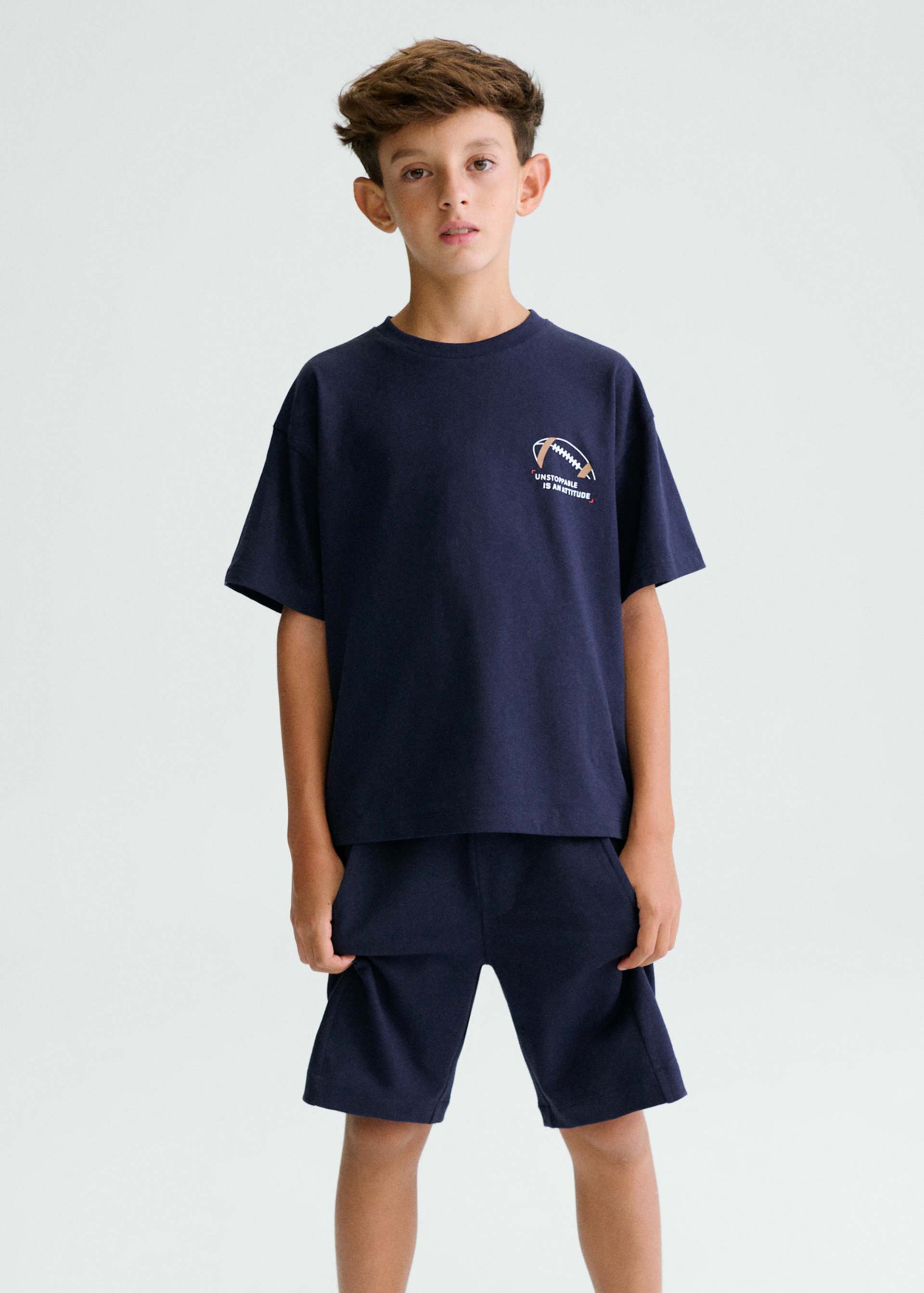 Set Hose und T-Shirt Teenager Jungen