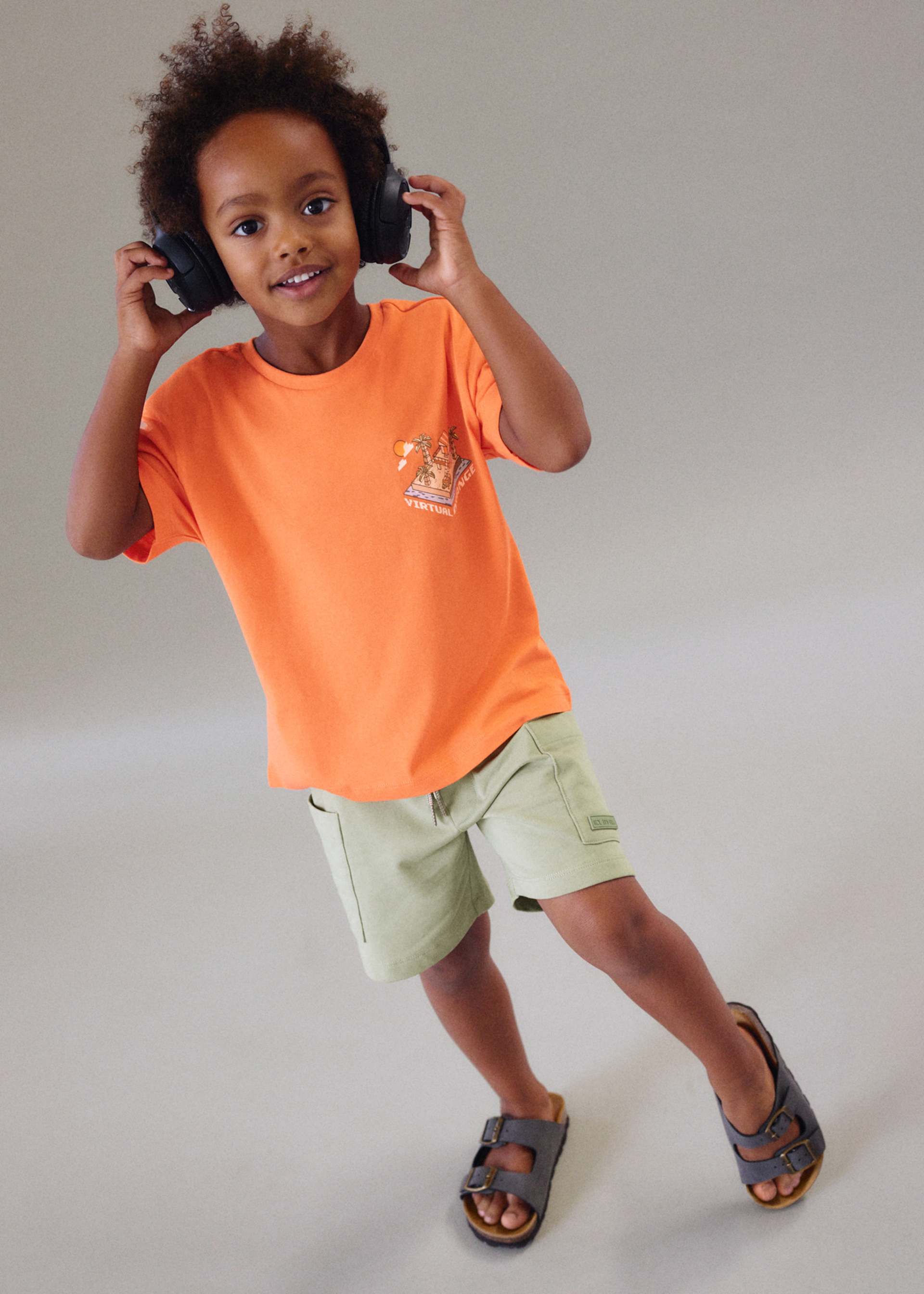 Bermuda shorts boy with pockets