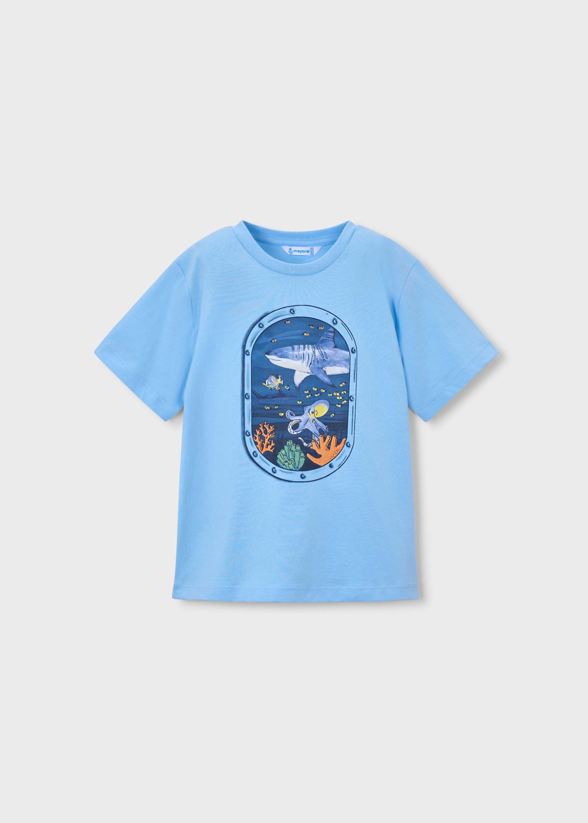 Camiseta con ventana fondo marino niño