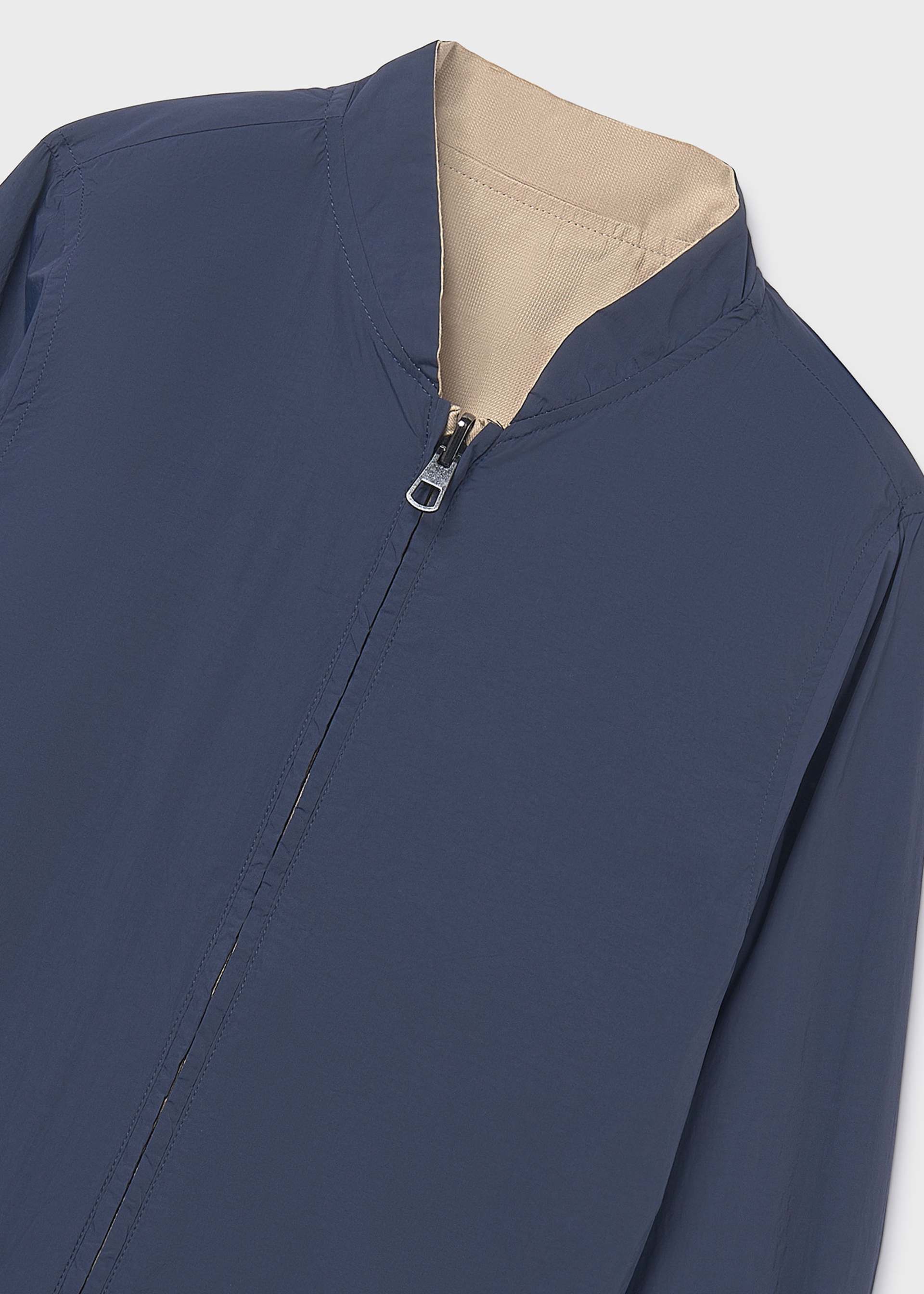 Chamarra reversible bolsillos chico