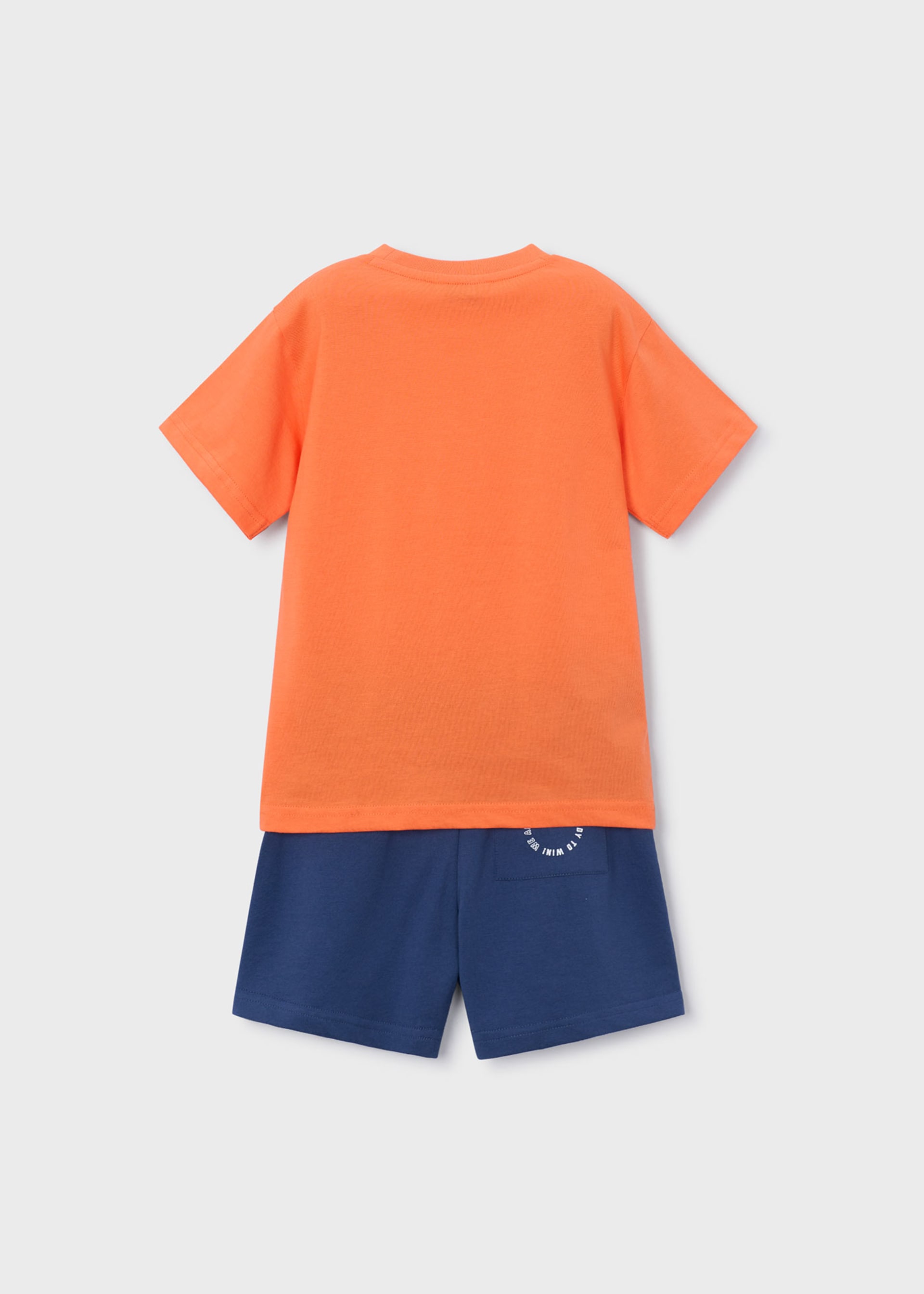 Set pantaloni si tricou litere baiat