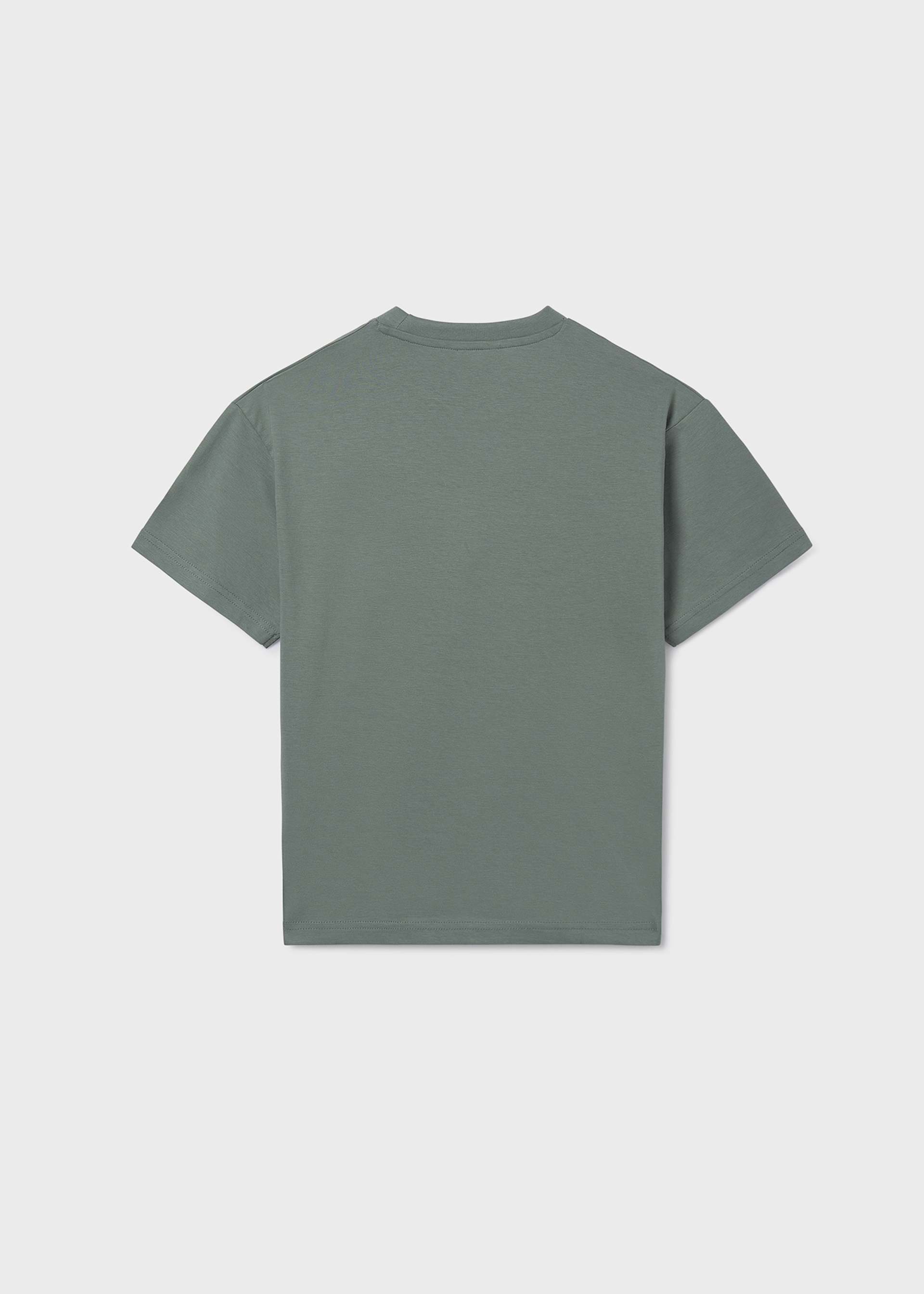 T-shirt relief garçon