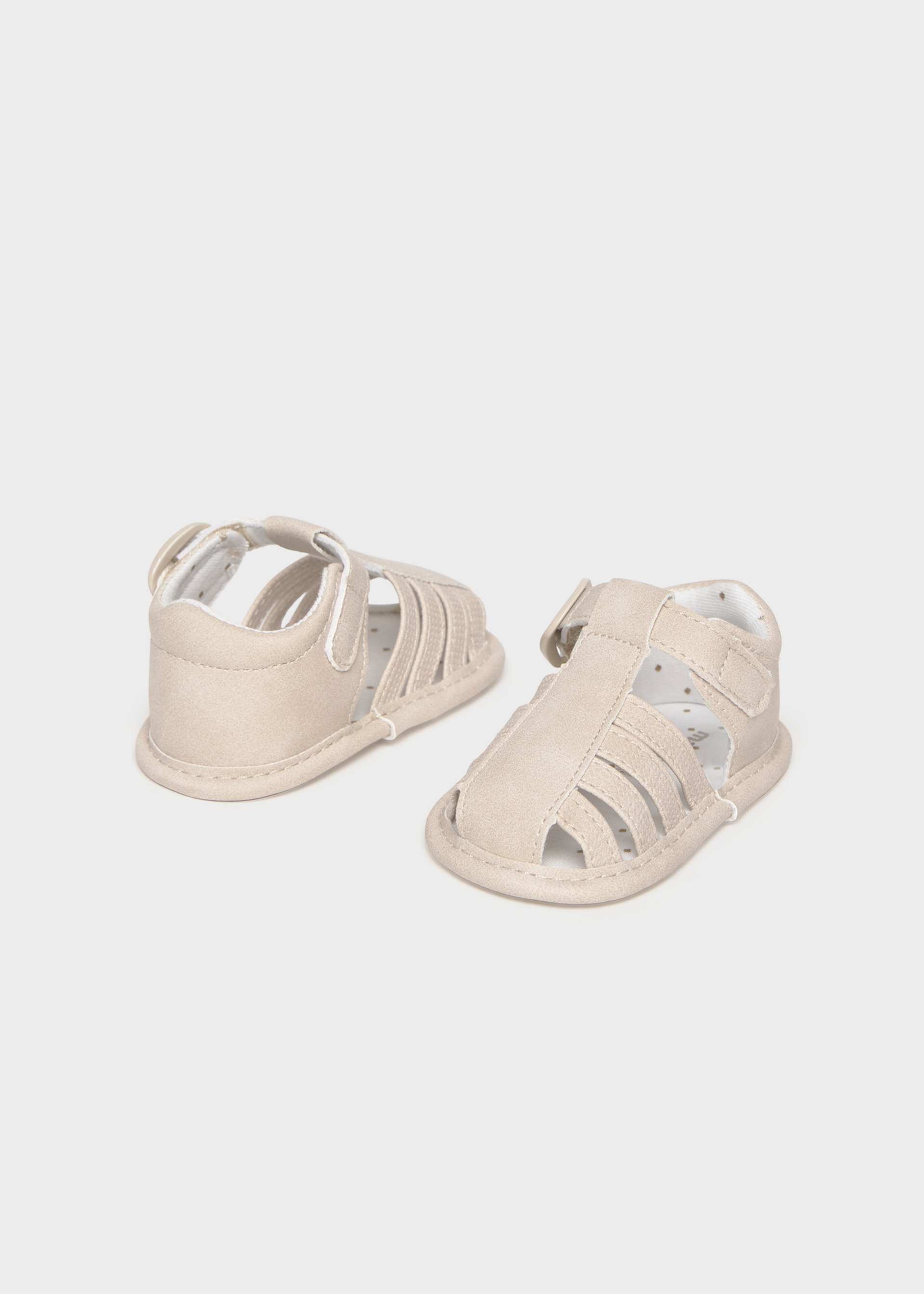 Sandalen Zehenschutz Neugeborene