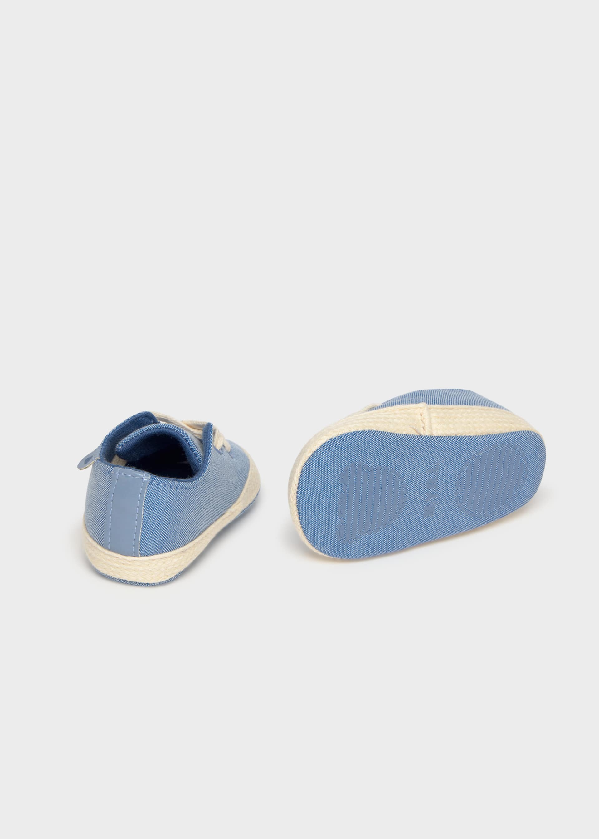 Newborn lace-up shoes