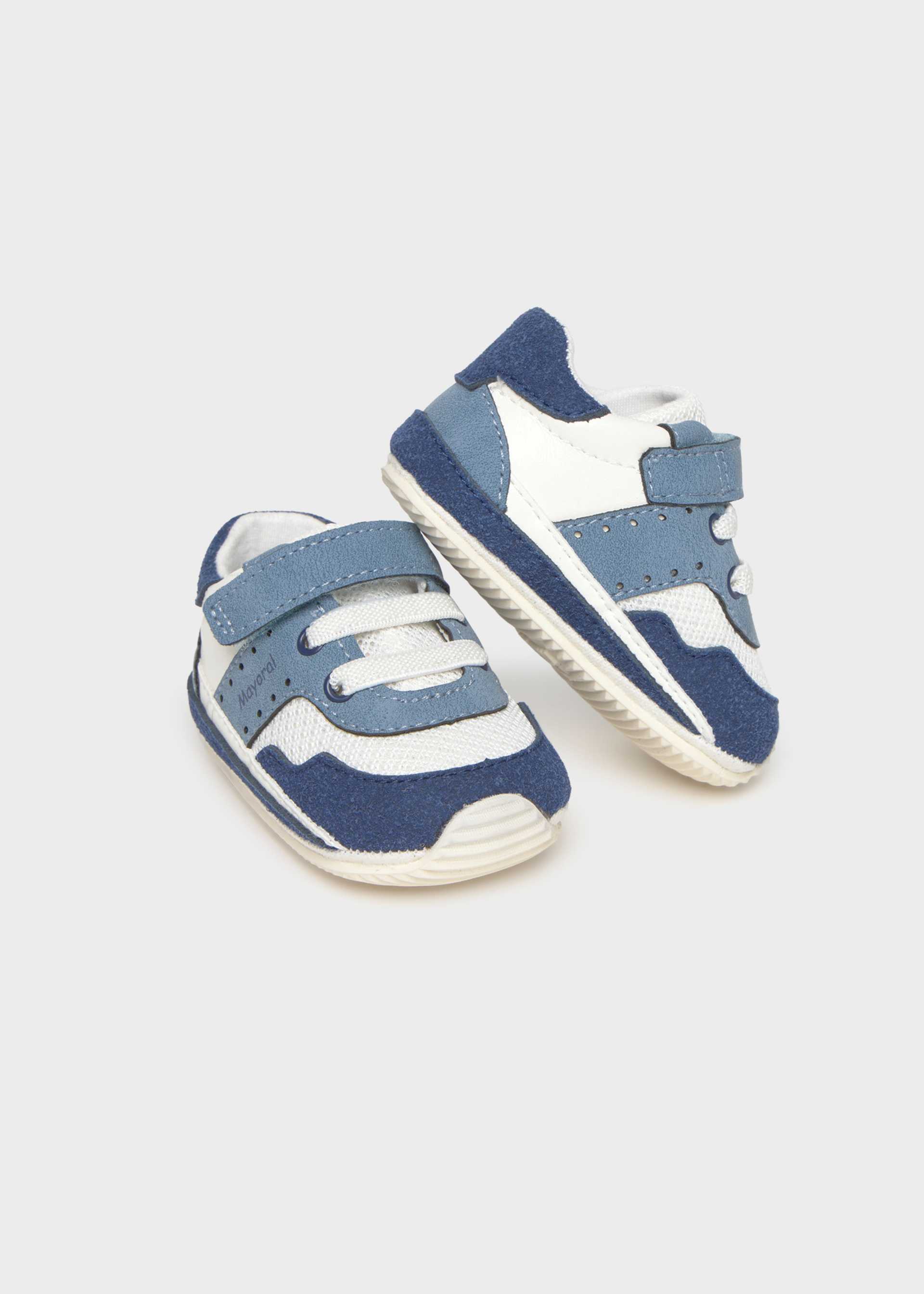 Pantofi sport nou-nascut
