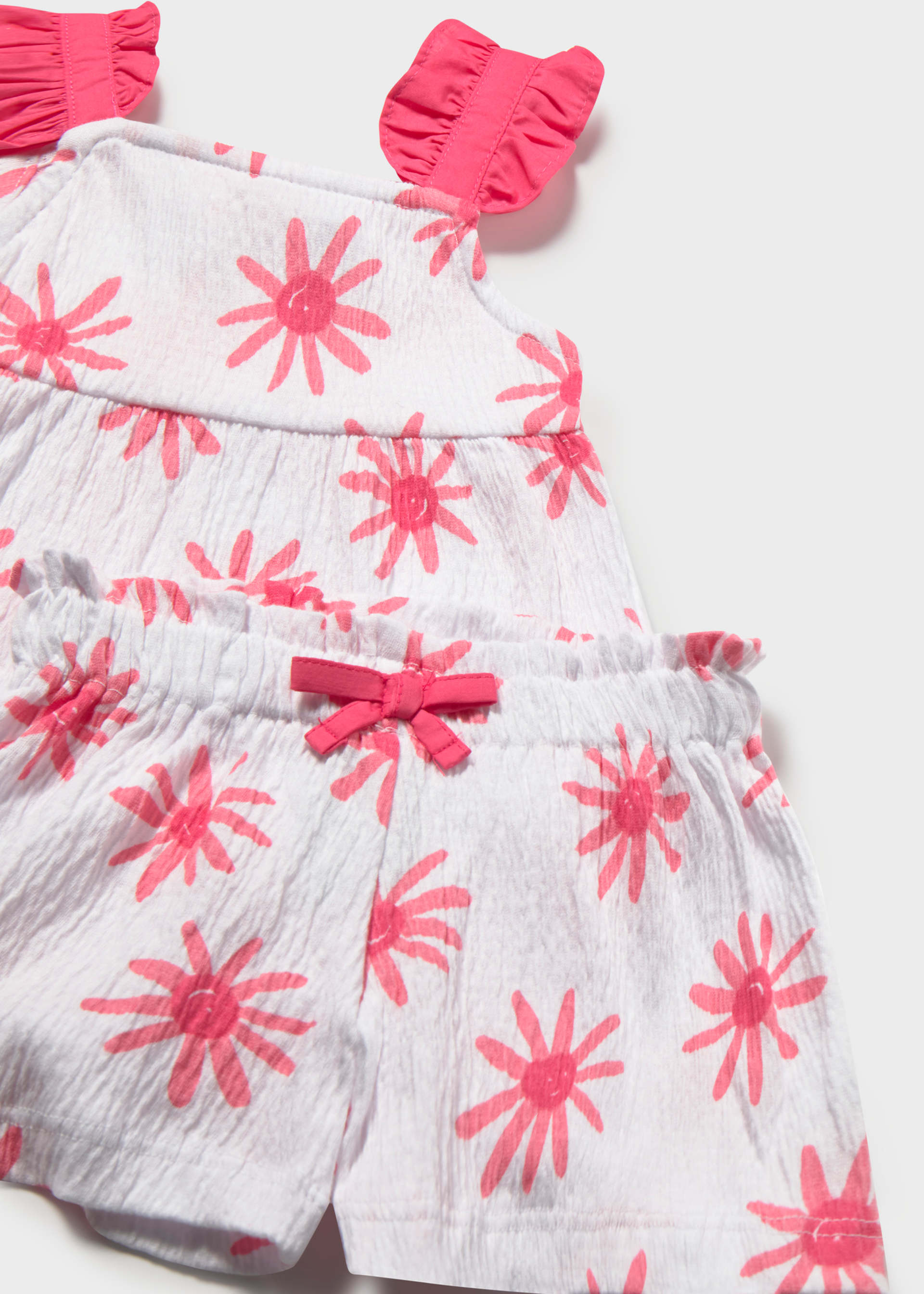 Conjunto short y playera de tirantes bebé