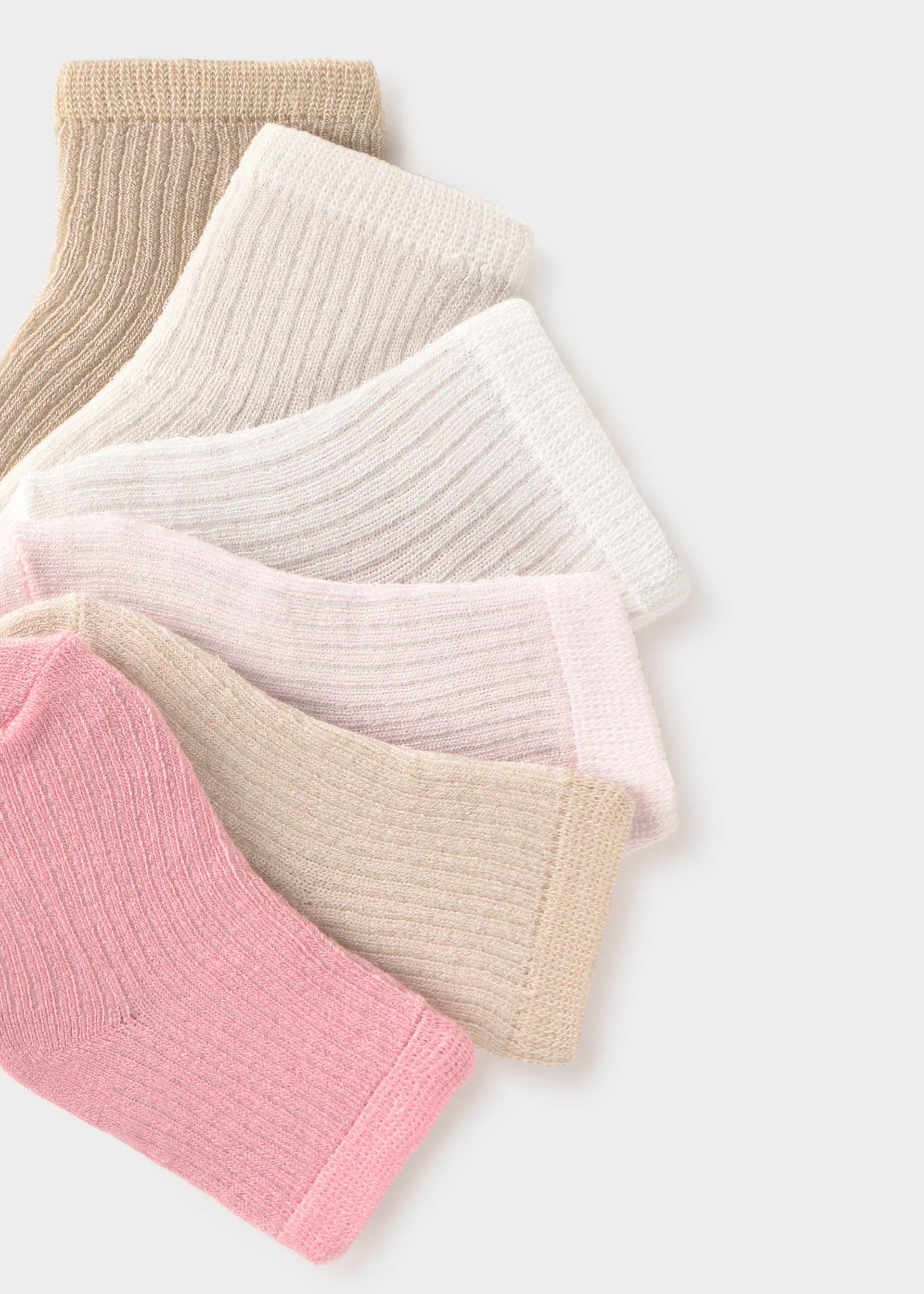 Lot 6 chaussettes nouveau-né