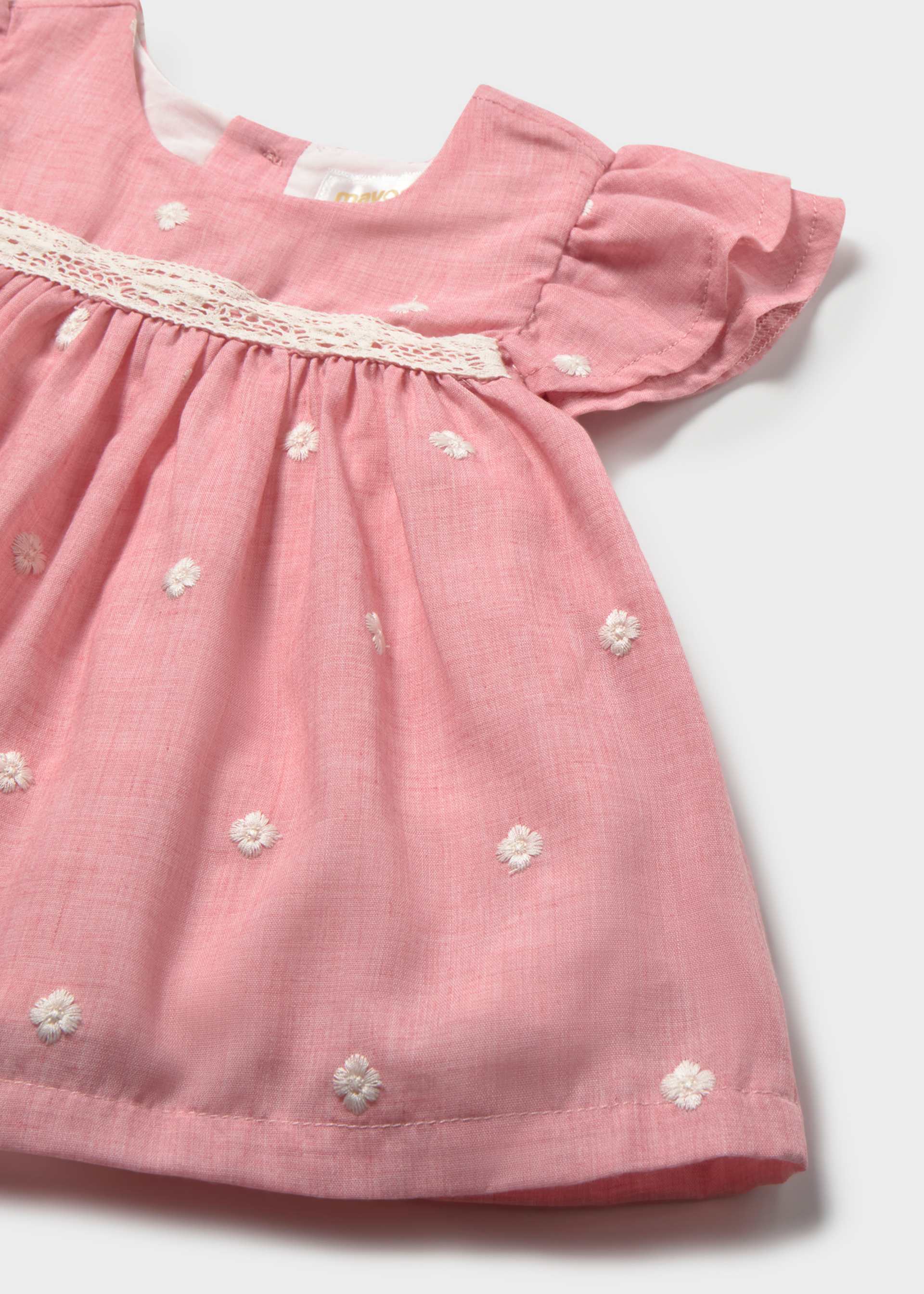 Vestido com tapa fraldas recém nascida