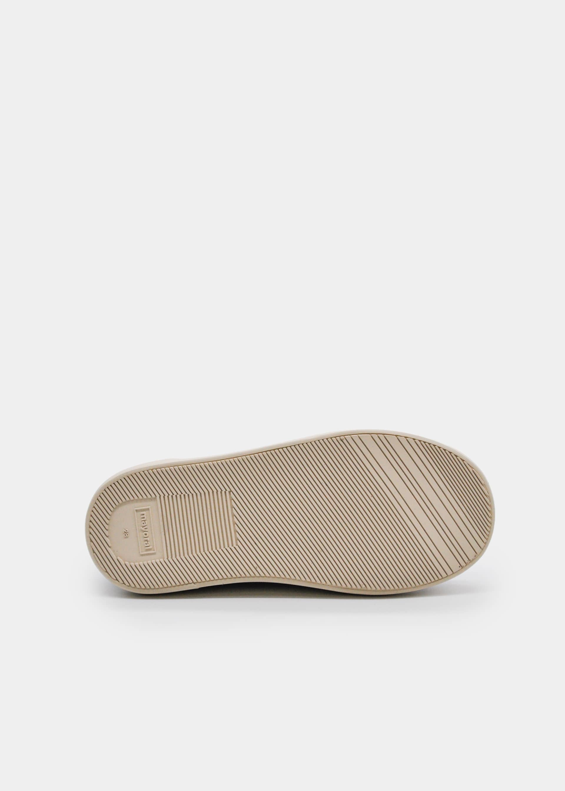Zapatos agujetas niño