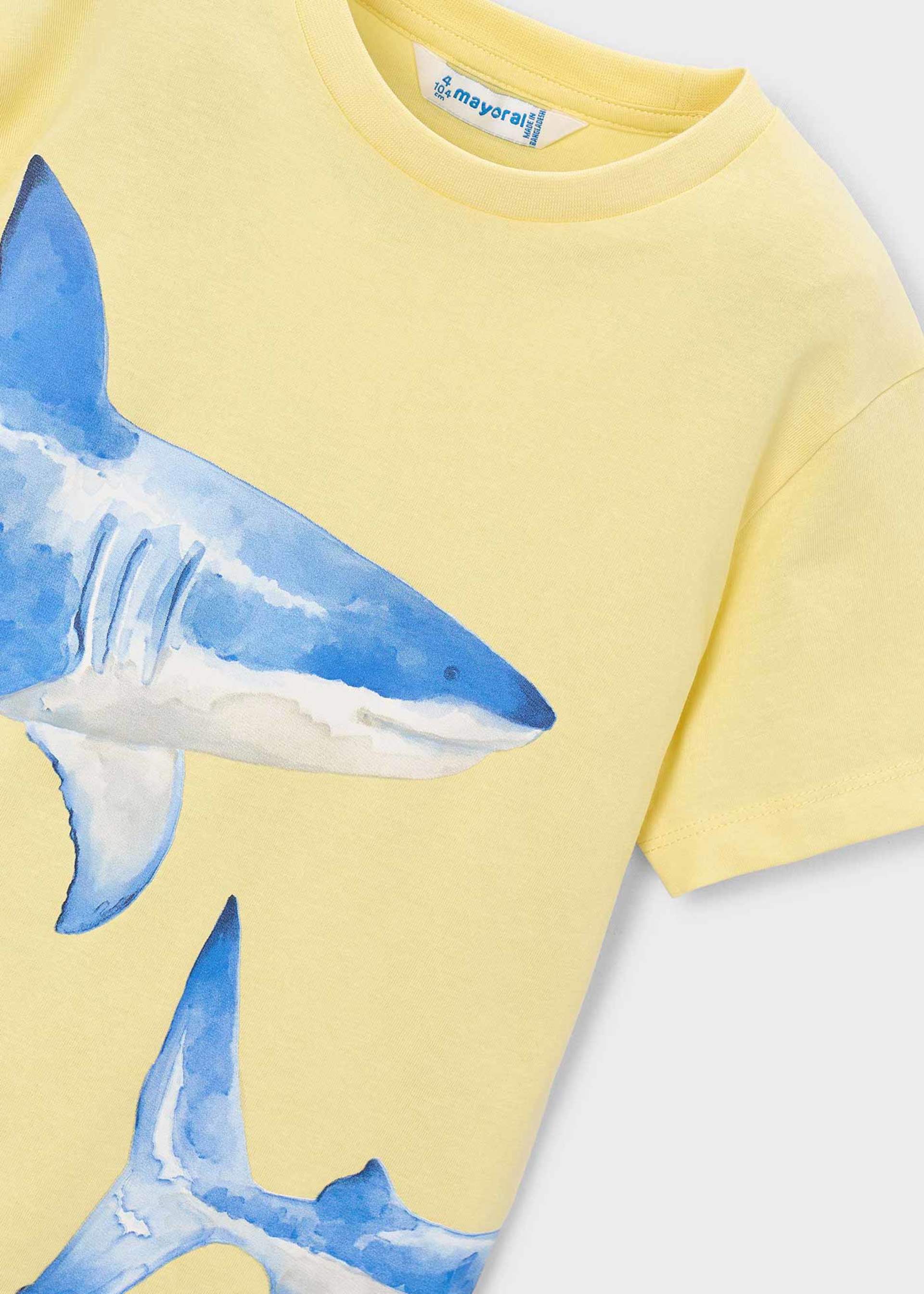 Playera tiburón niño