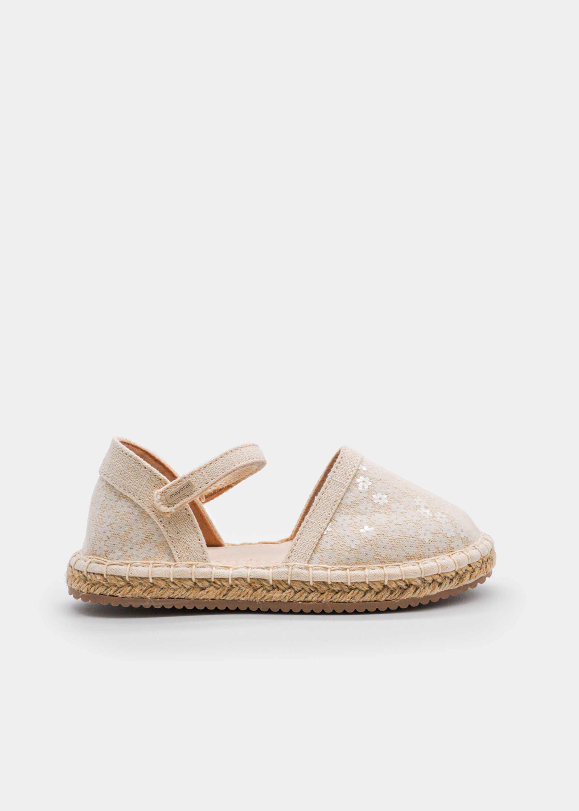 Espadryle z juty z kwiatkami dla dziewczynki