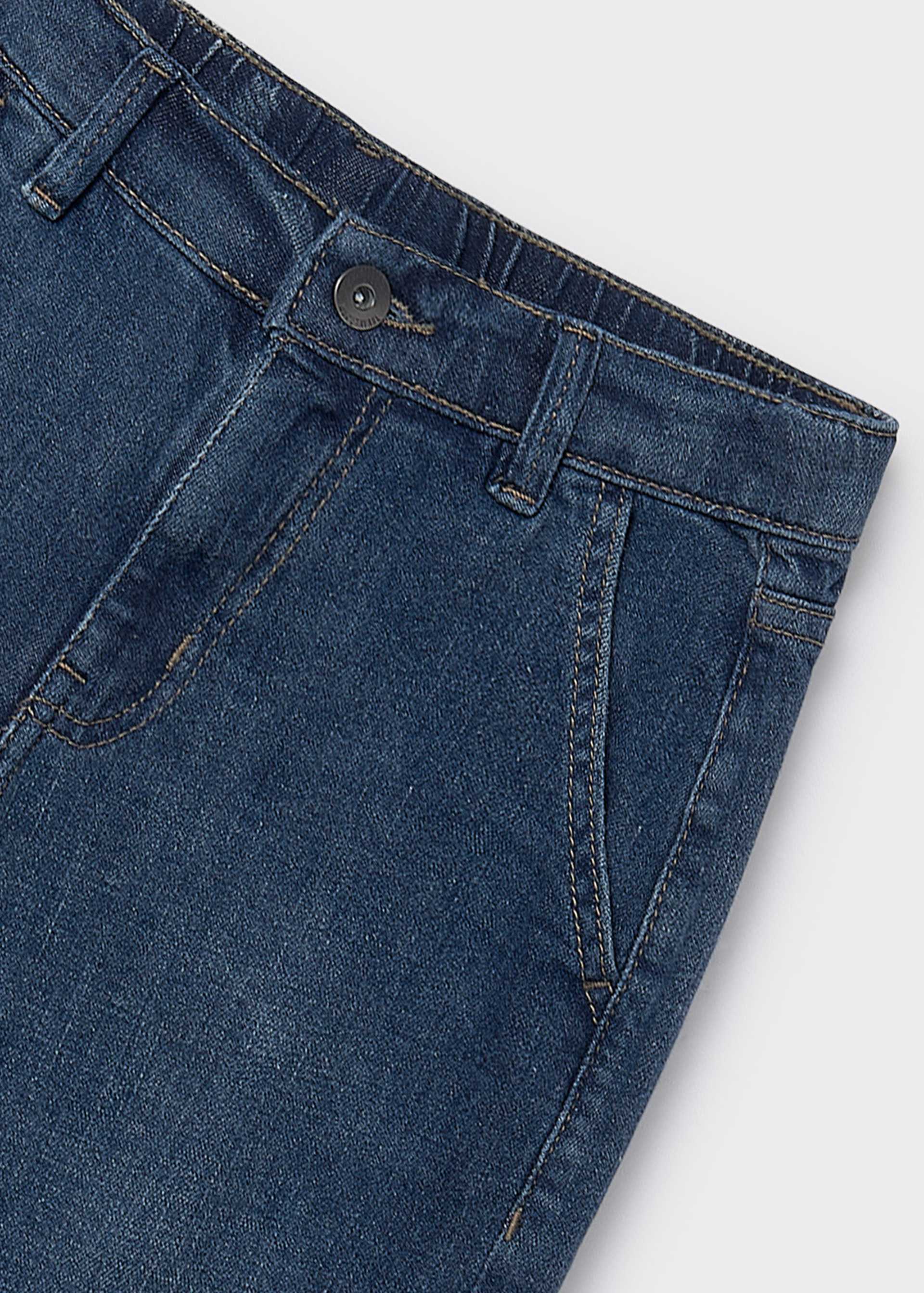 Bermudy jeansowe o kroju long fit dla chłopca Bermudy jeansowe o kroju long fit dla chłopca