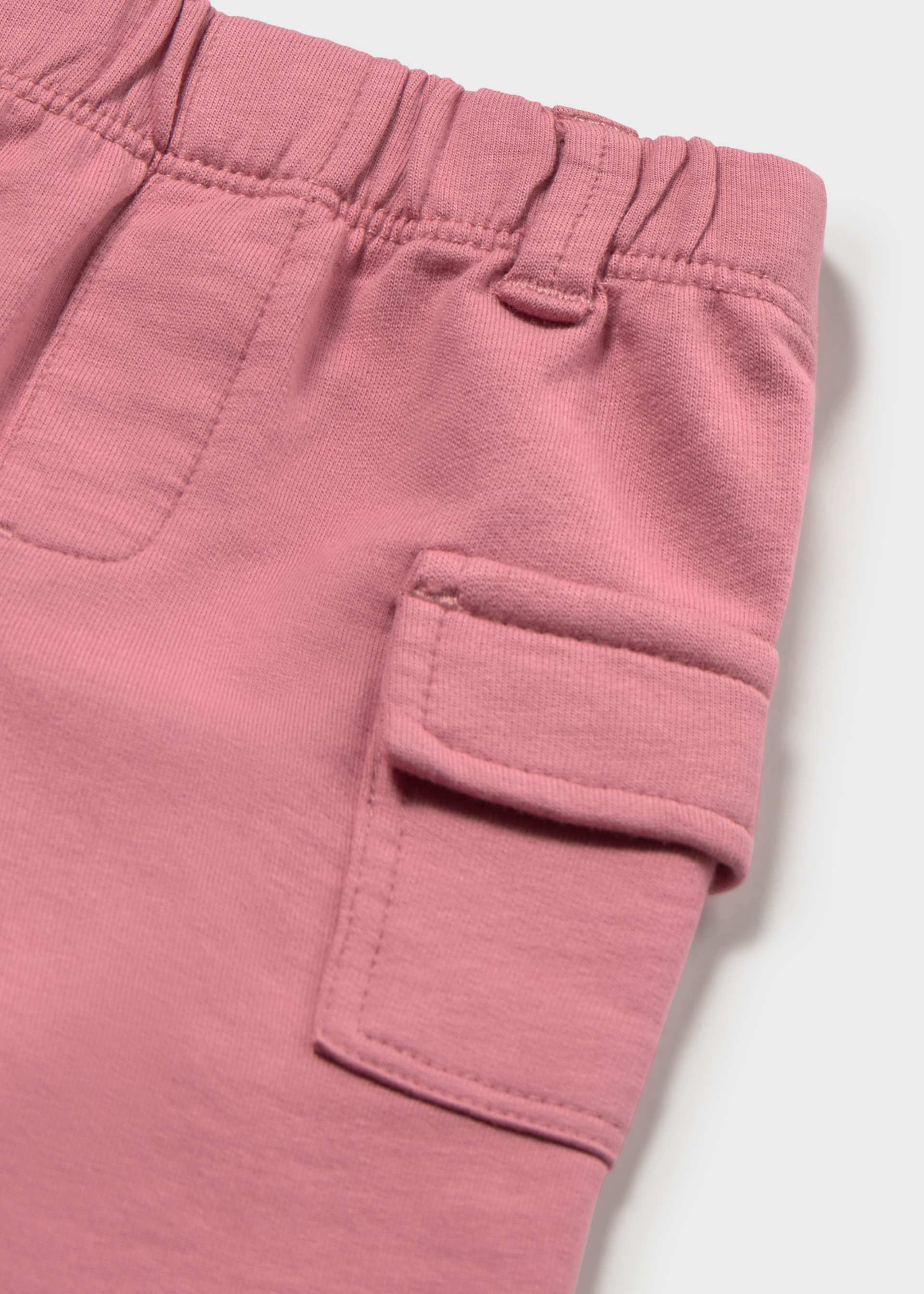 Newborn trousers with pockets