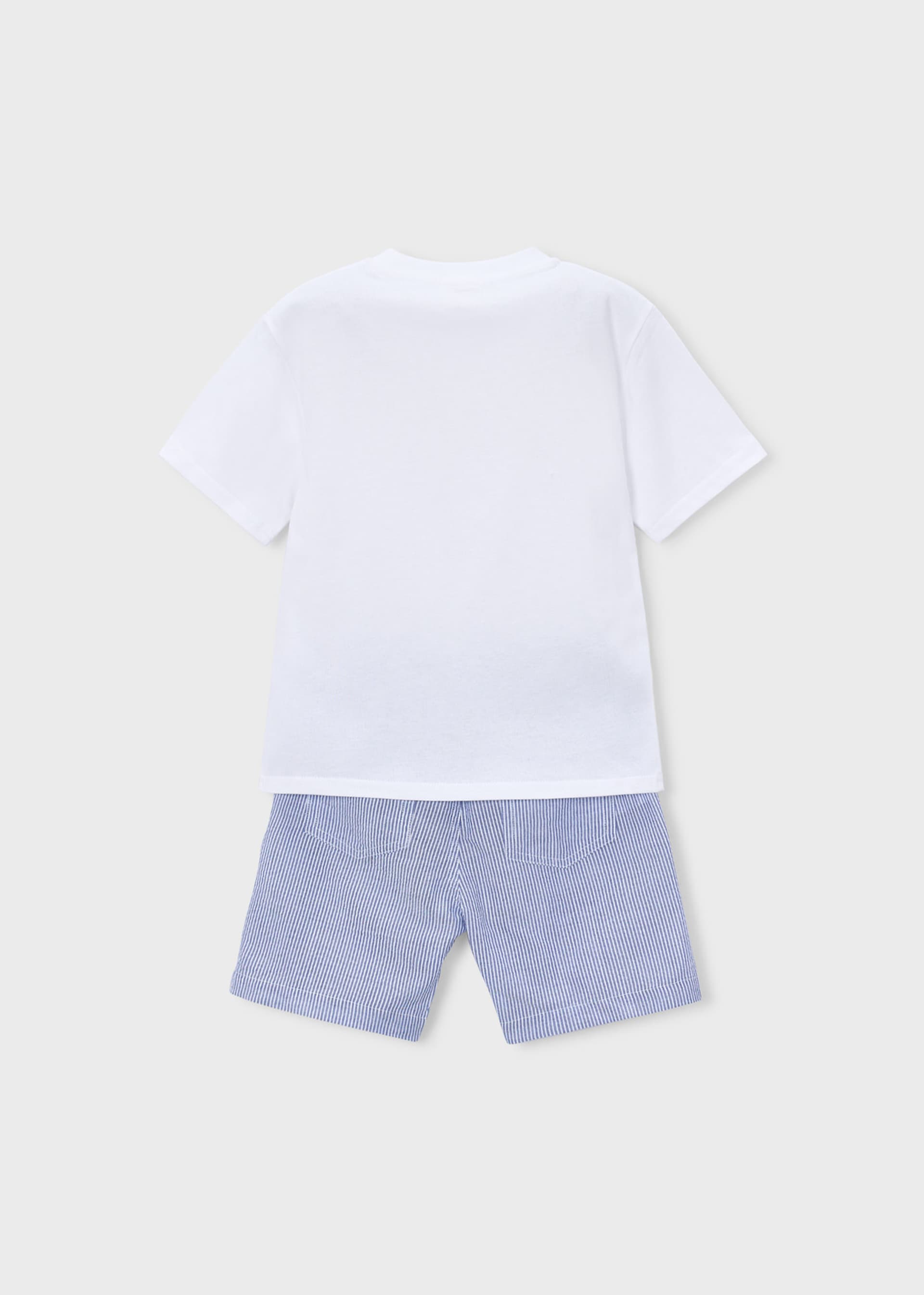 Conjunto bermuda y playera con bordado niño
