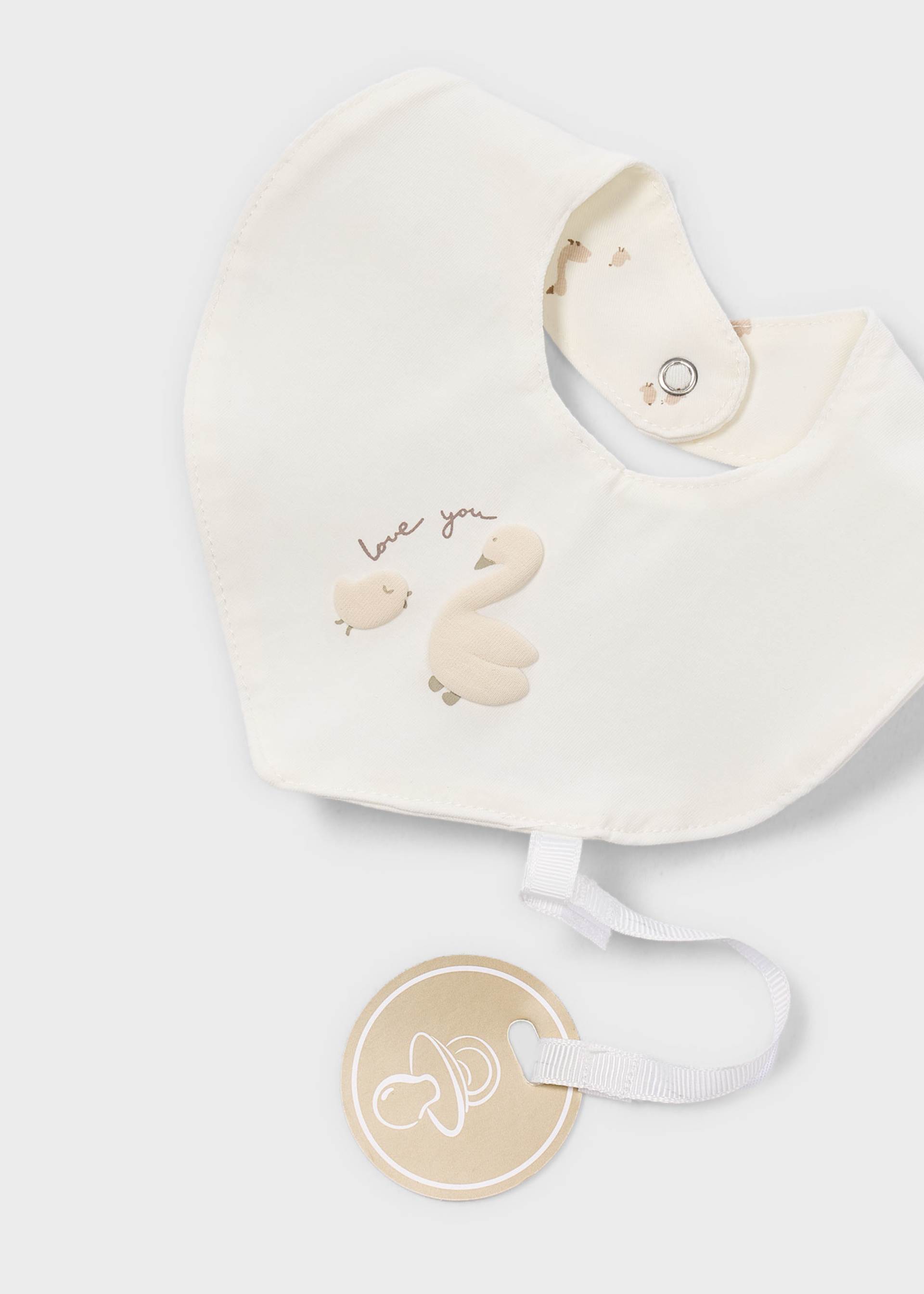 Newborn pyjama gift set