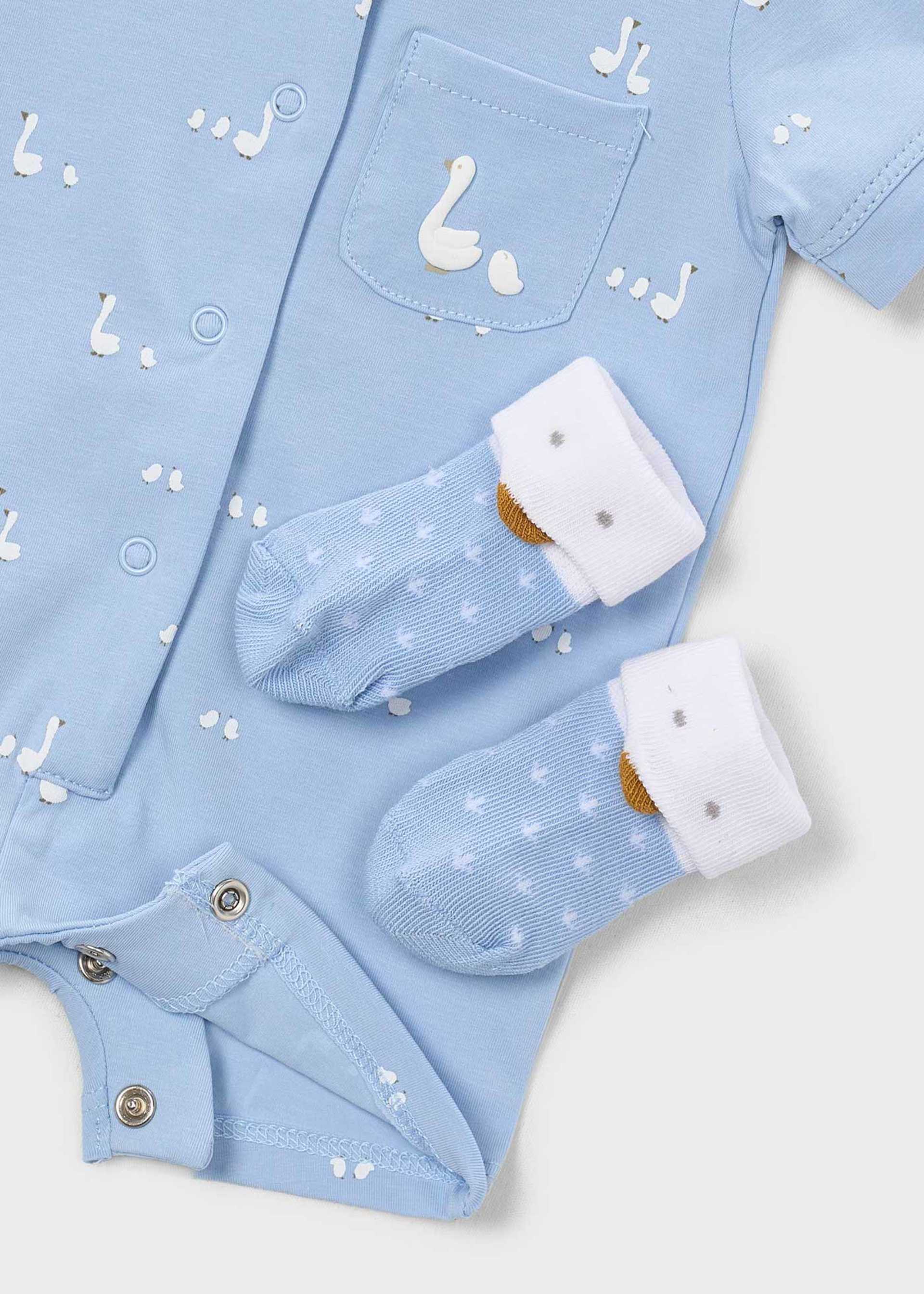 Newborn pyjama gift set