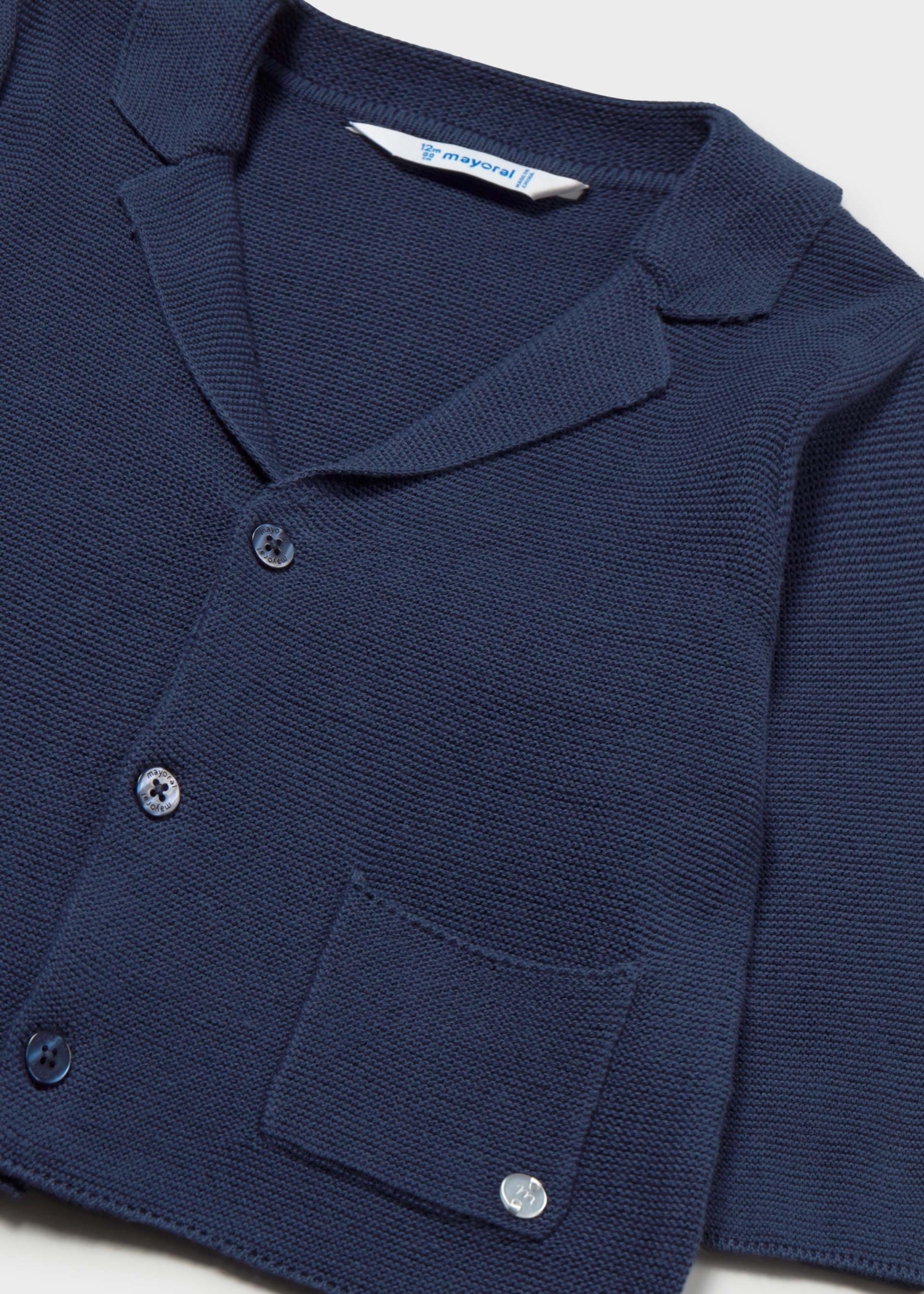 Veste en tricot bébé