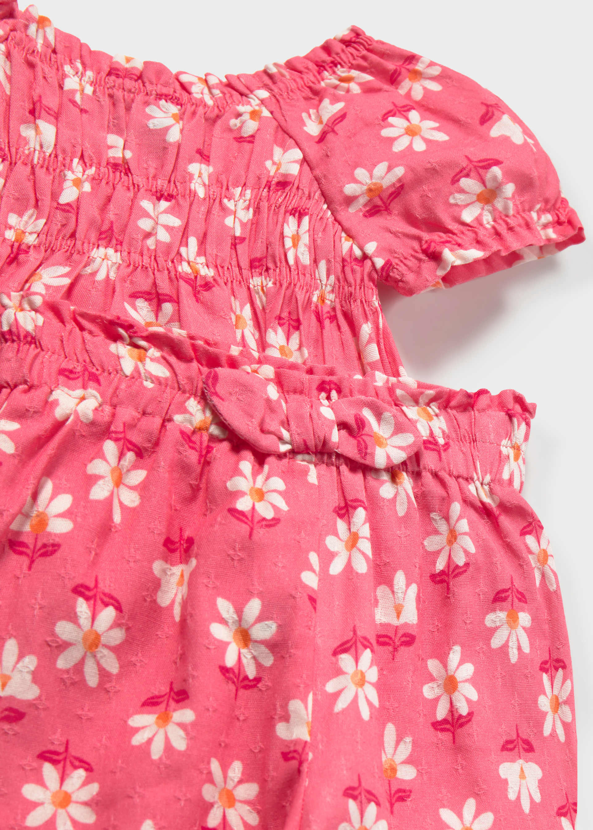 Conjunto pantalón y blusa estampada bebé