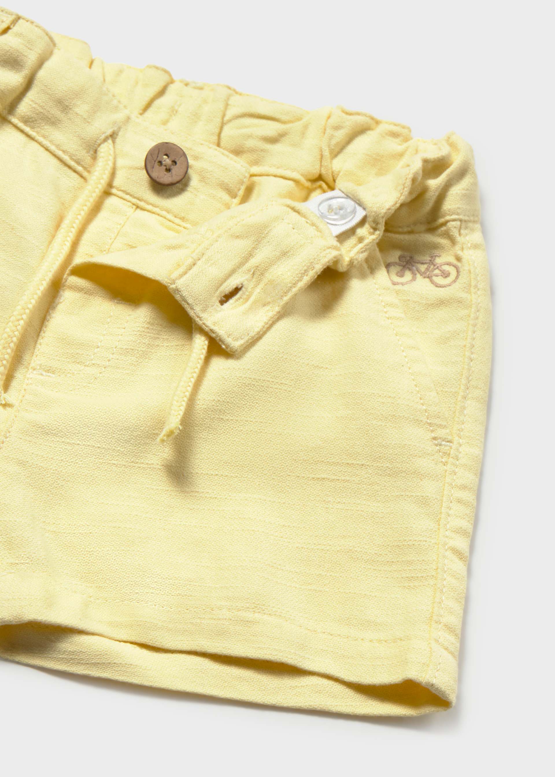 Structured Bermuda shorts