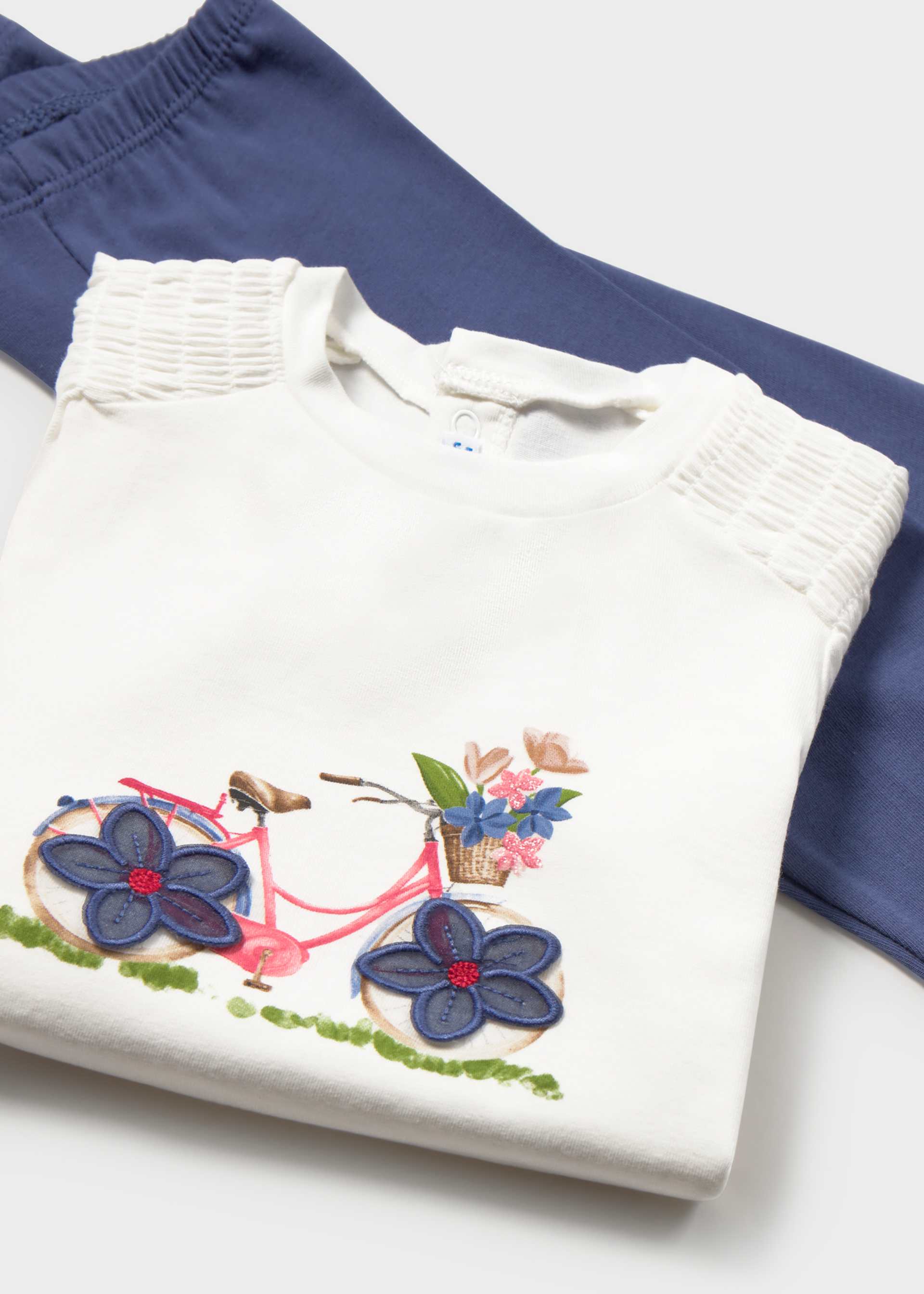 Conjunto legging y playera flor bebé