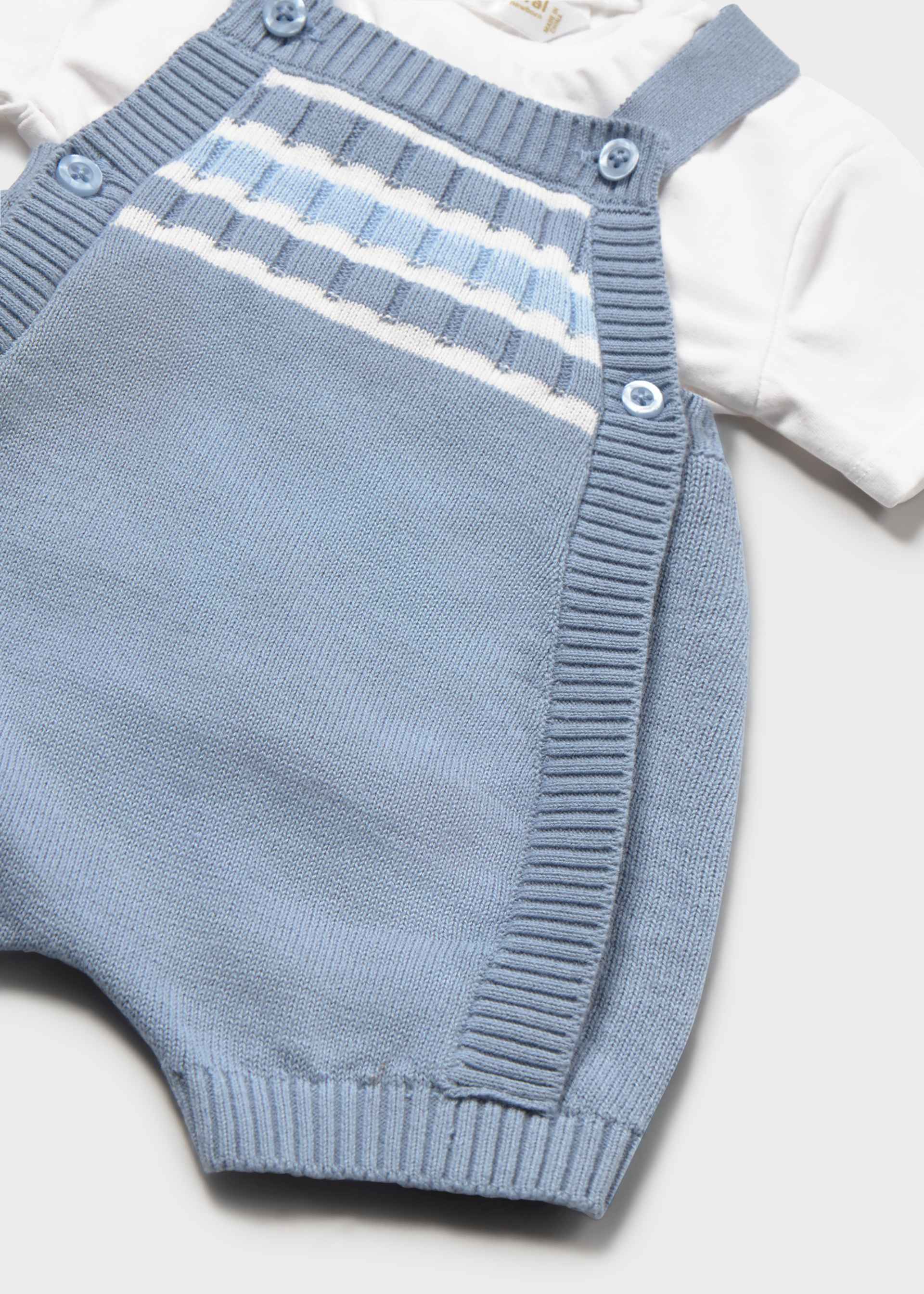 Set Latzhose und T-Shirt Neugeborene