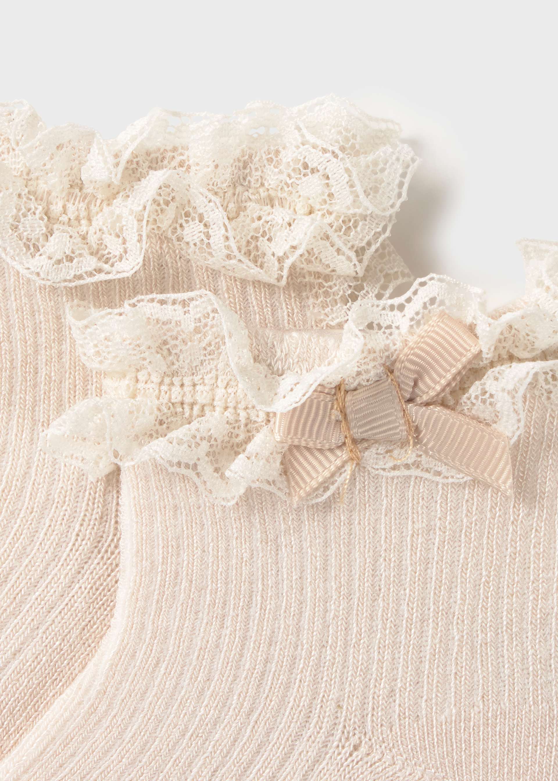 Socken Rüschendetail Neugeborene