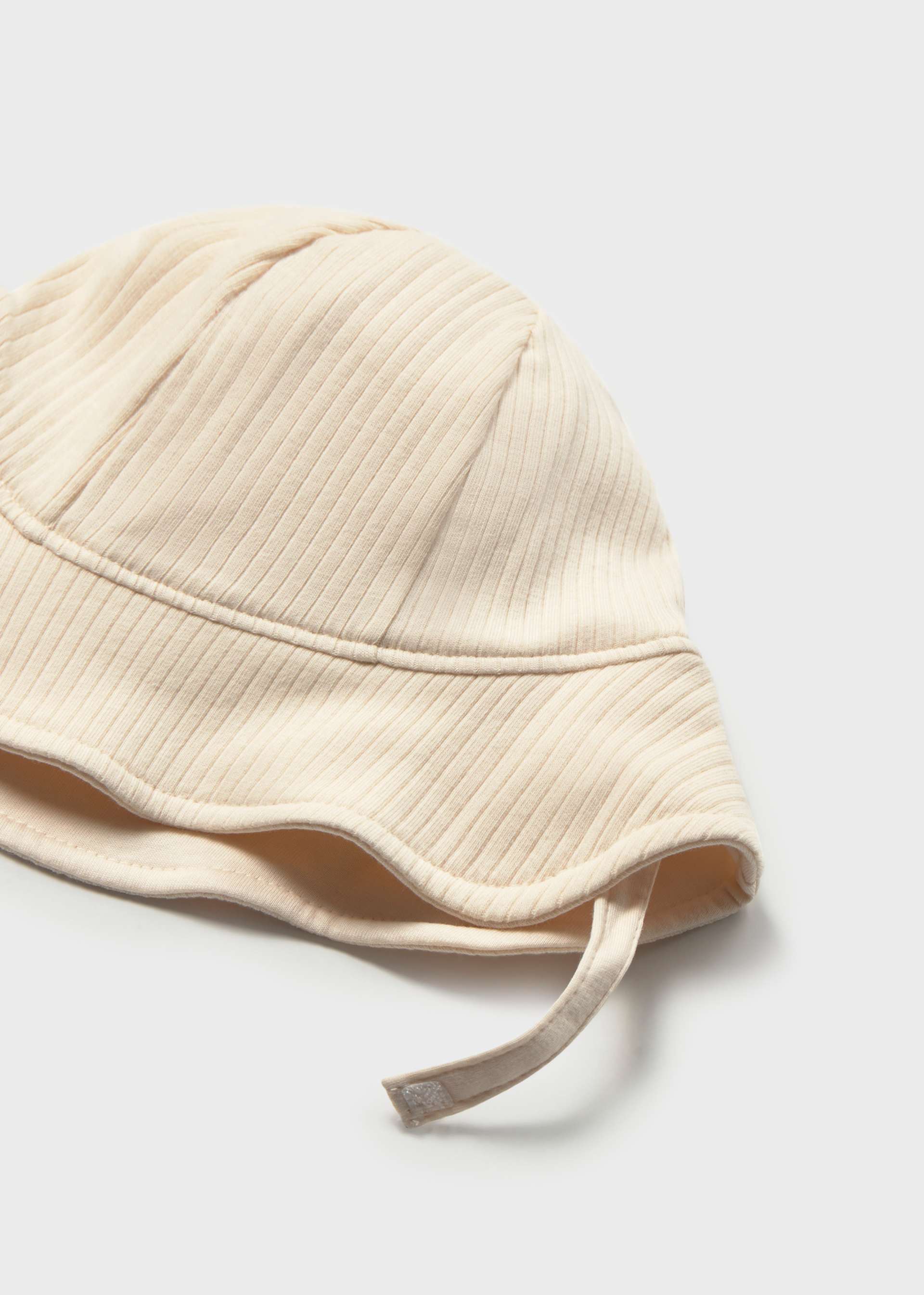 Ensemble 3 pièces avec chapeau nouveau-né