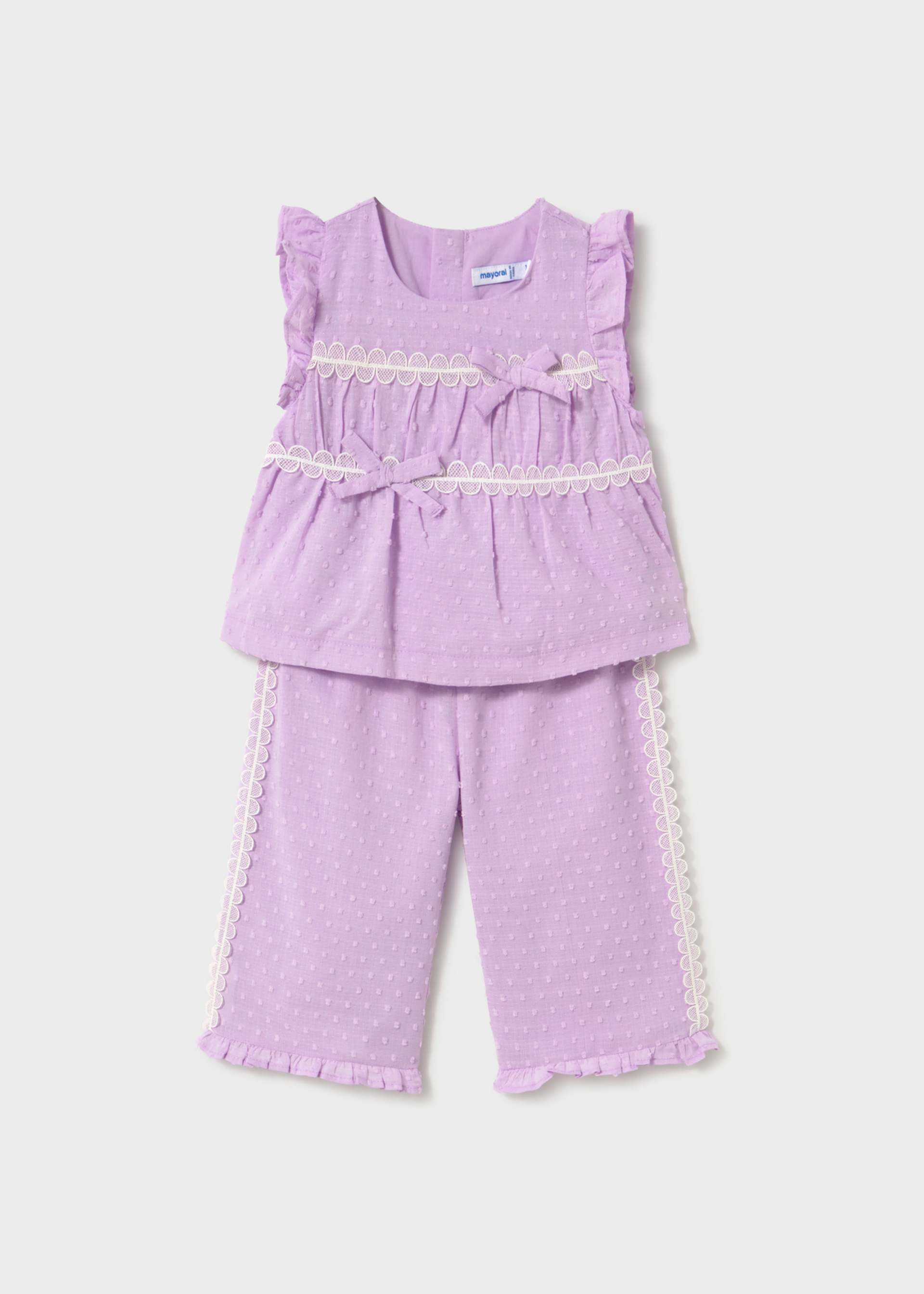 Conjunto pantalón y blusa volantes bebé